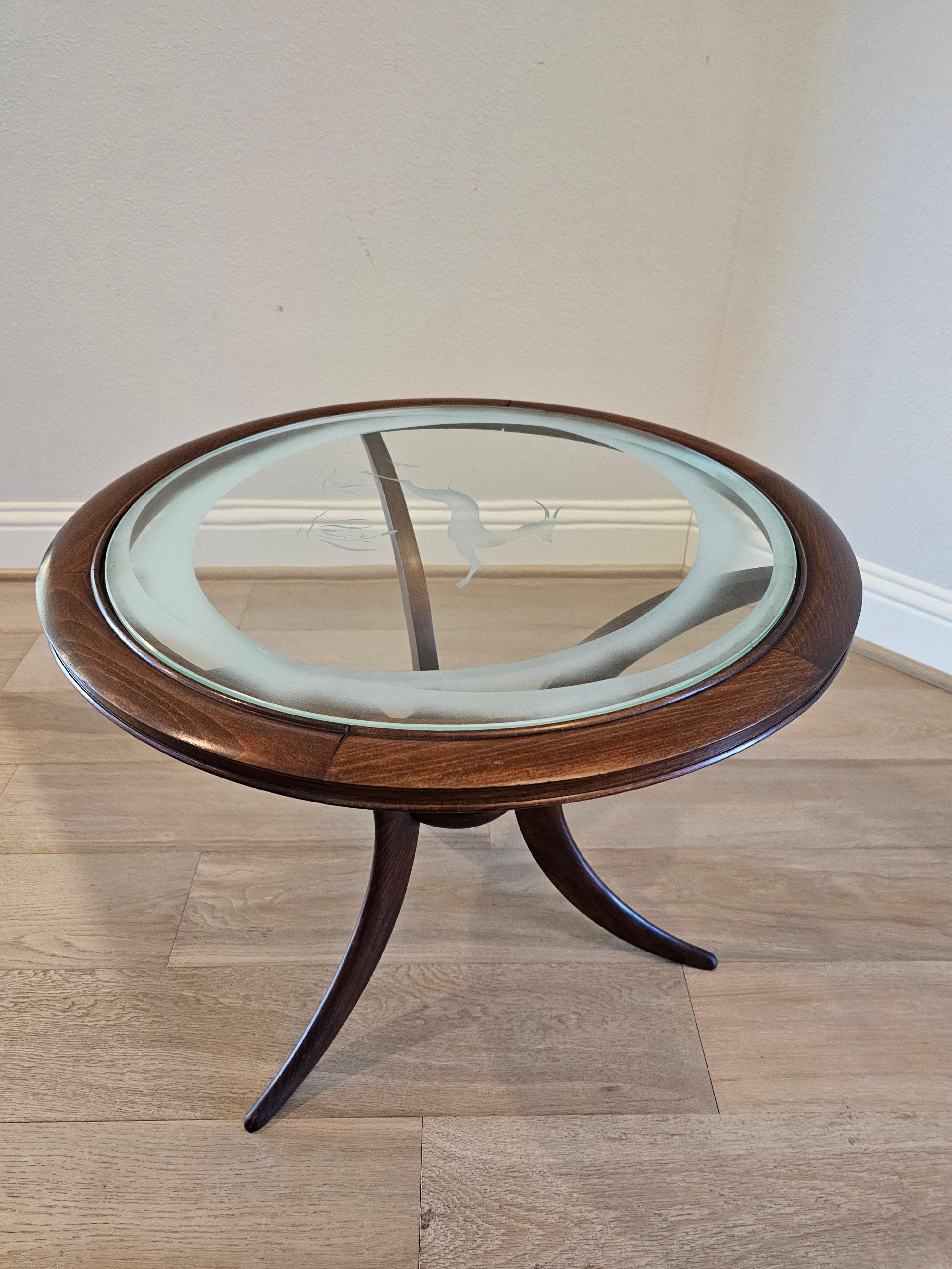 1940s Italian Mid-Century Modern Round Etched Glass Side Table  For Sale 3