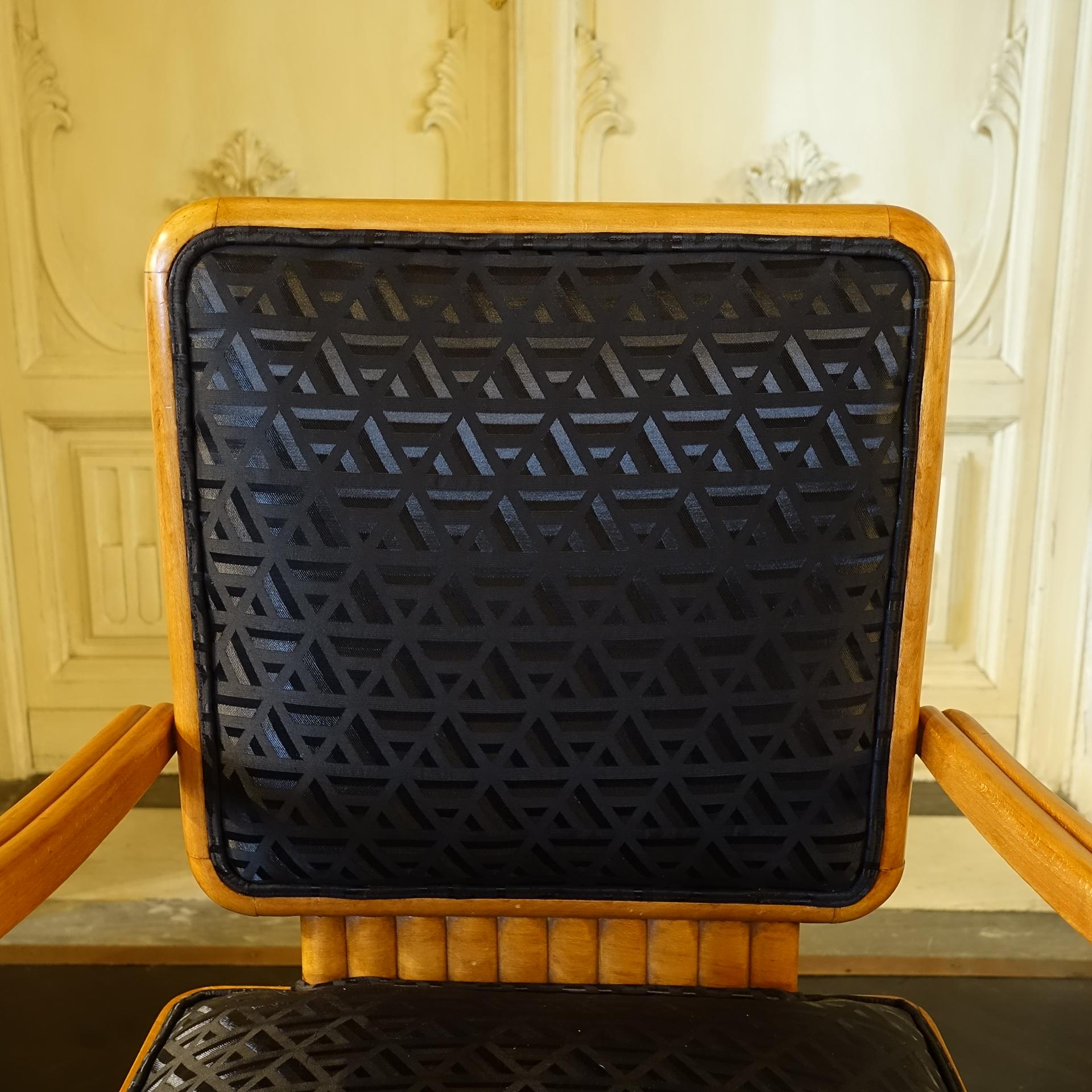 Mid-20th Century 1940s Italian Mid-Century Modern Oak Armchairs, Black Jacquard Fabric
