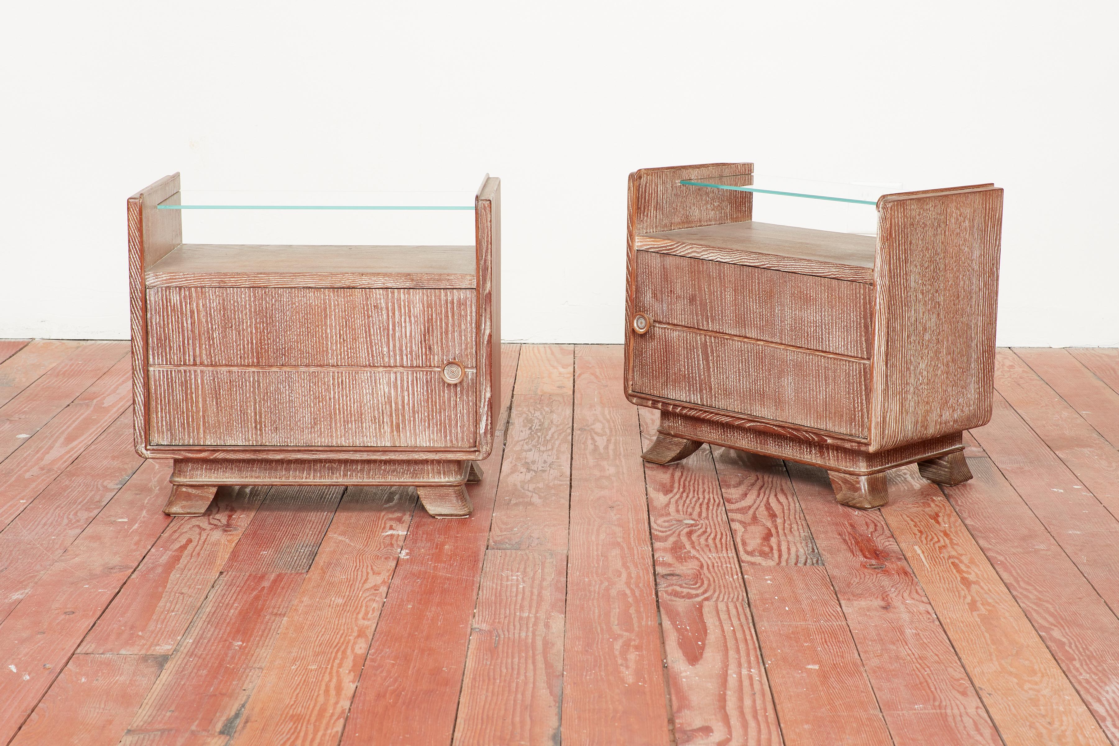 1940s Italian Nightstands In Good Condition For Sale In Beverly Hills, CA