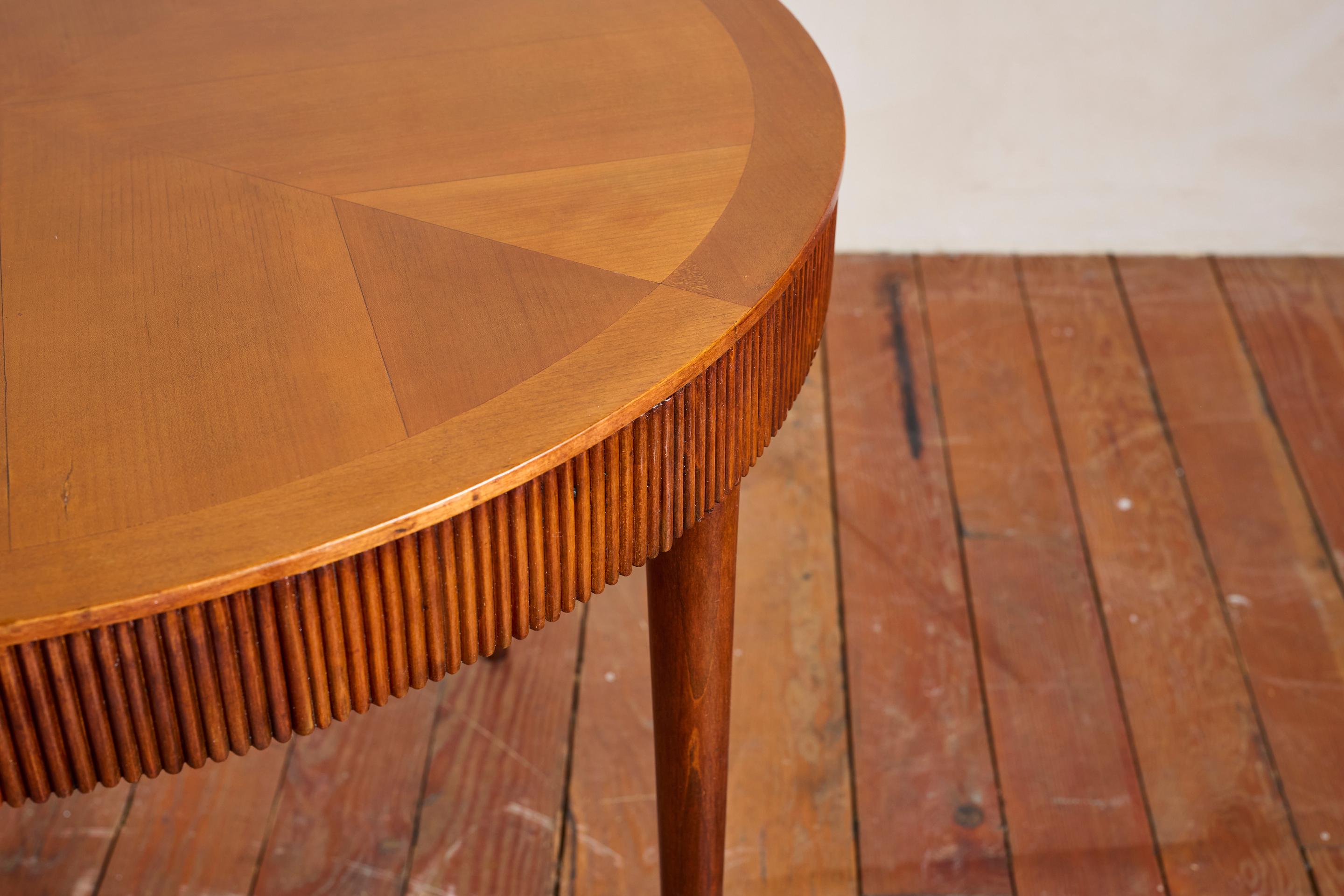 1940's Italian Oak Table w/ Drawers For Sale 8