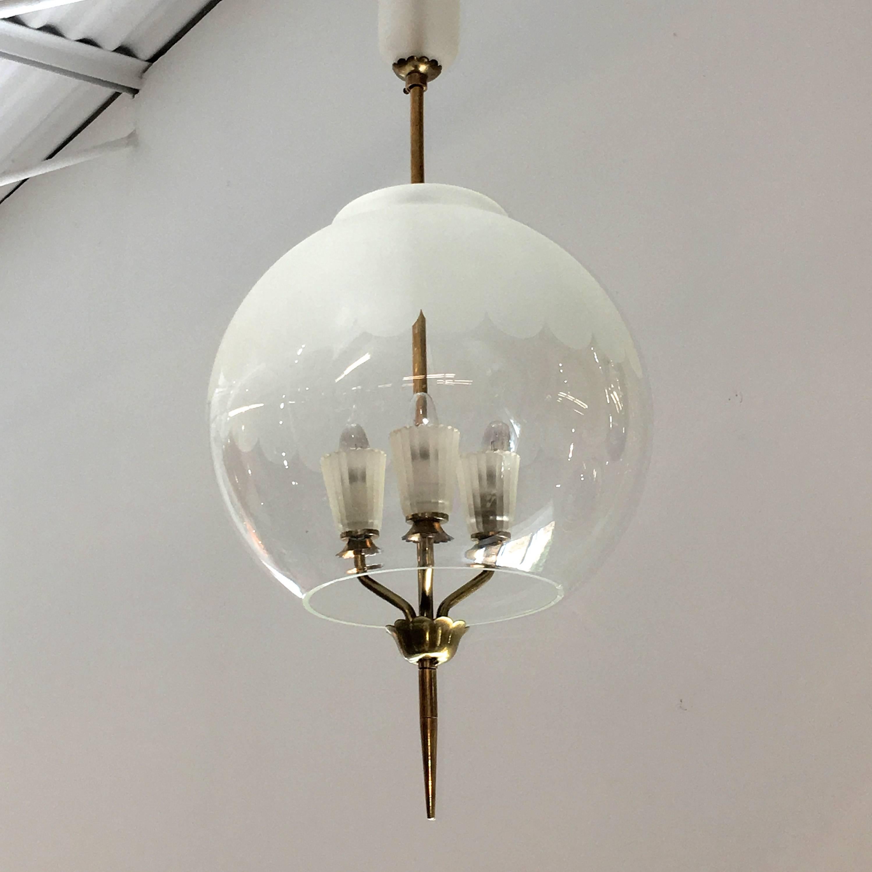 Ciondolo a forma di sfera italiano degli anni '40 In condizioni ottime in vendita a Hanover, MA