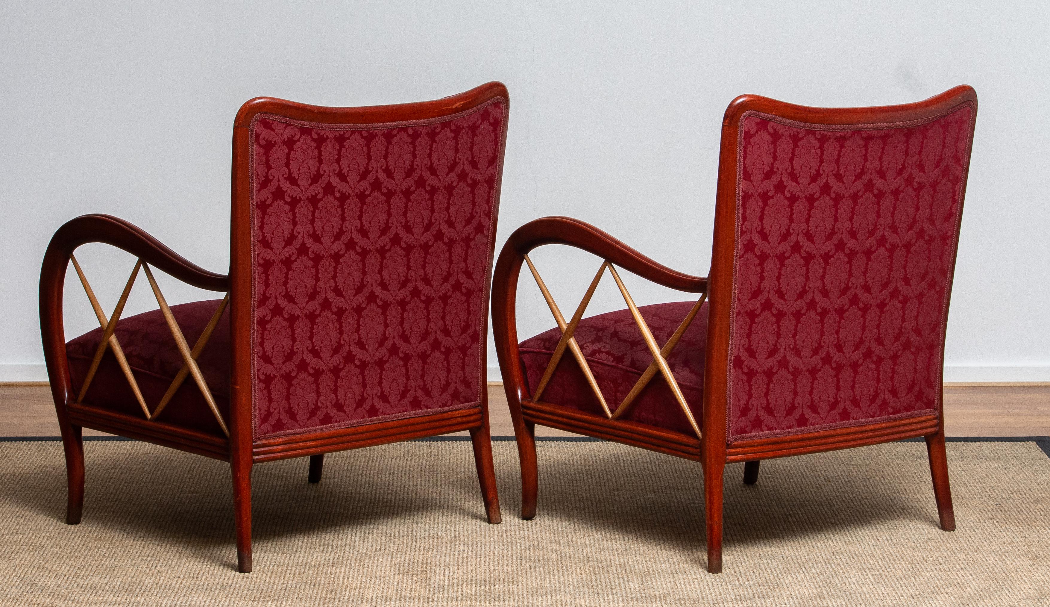 1940s Italian Pair of Paolo Buffa Lounge Chairs in Mahogany and Beech 6