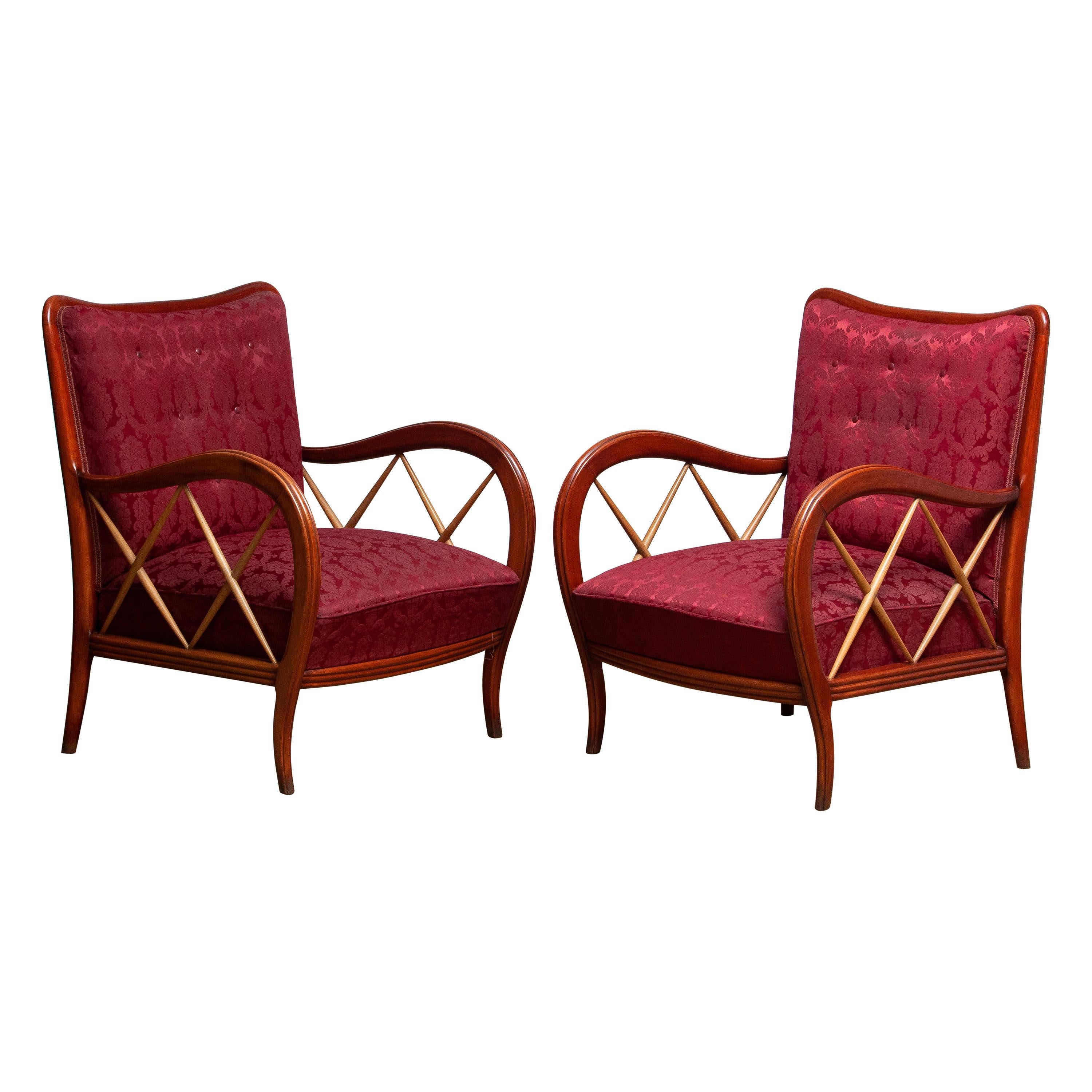 Set of two Italian lounge / easy chairs by Paolo Buffa from the 1940s.
The condition is original and still good.

 