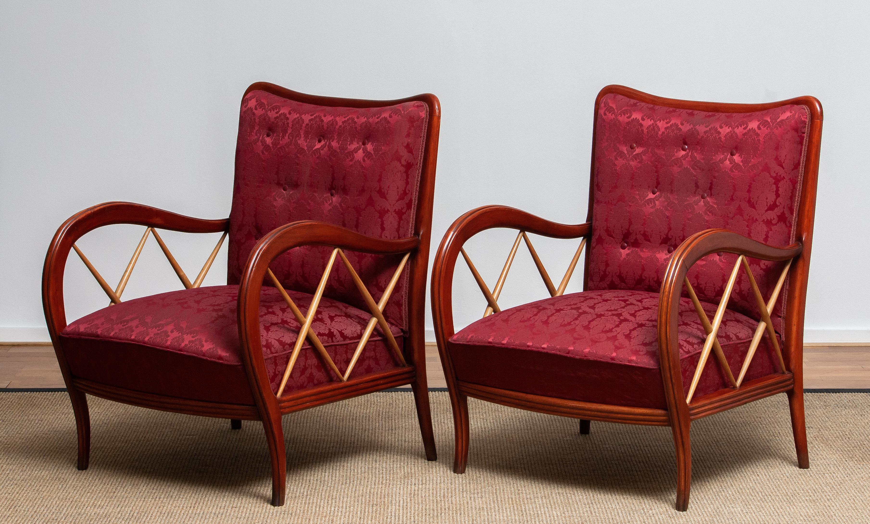 Mid-20th Century 1940s Italian Pair of Paolo Buffa Lounge Chairs in Mahogany and Beech