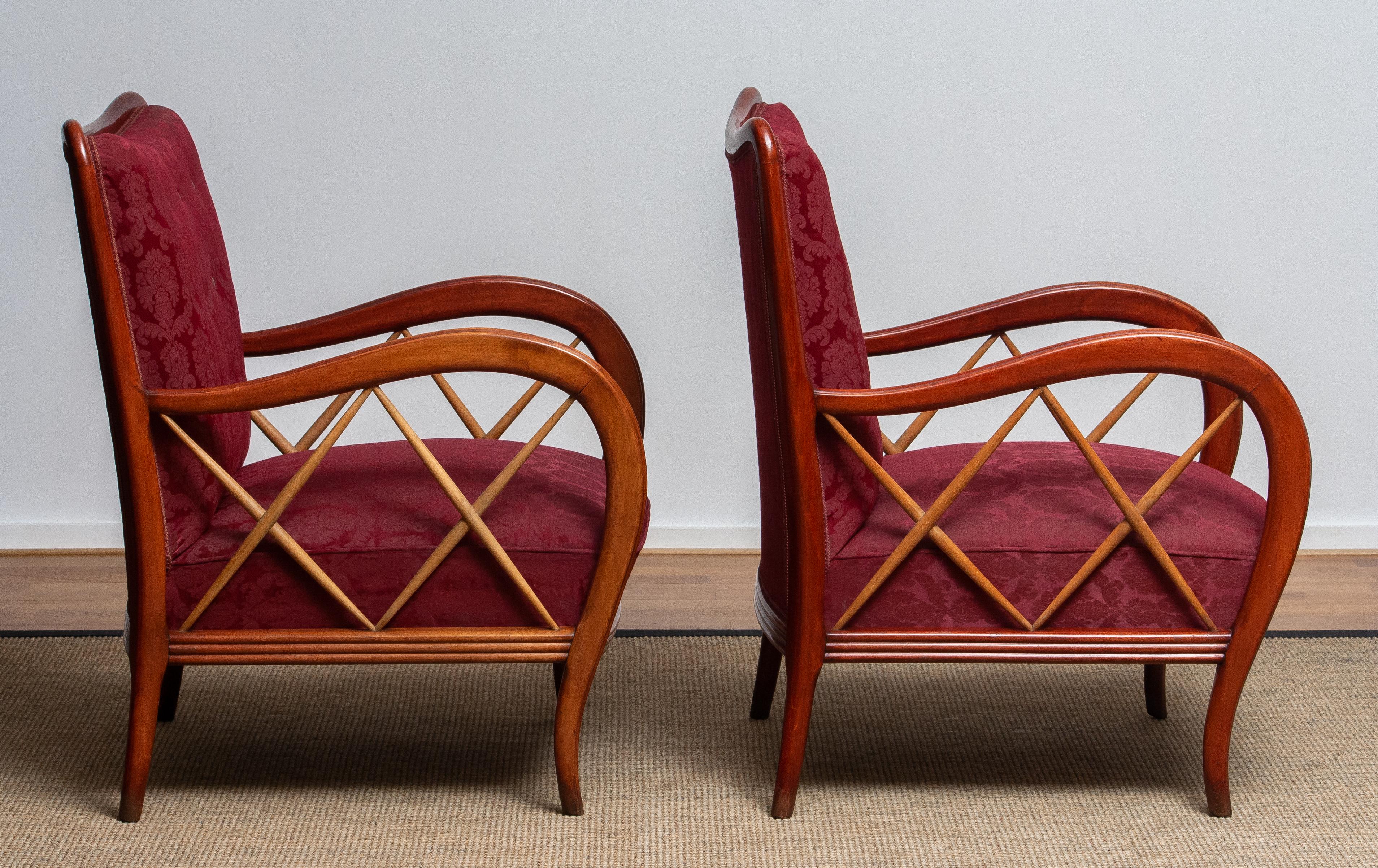 1940s Italian Pair of Paolo Buffa Lounge Chairs in Mahogany and Beech 3