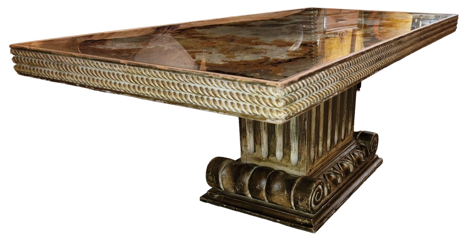 Mid-Century Modern Table basse italienne des années 1940 en bois doré et verre peint à l'envers en vente