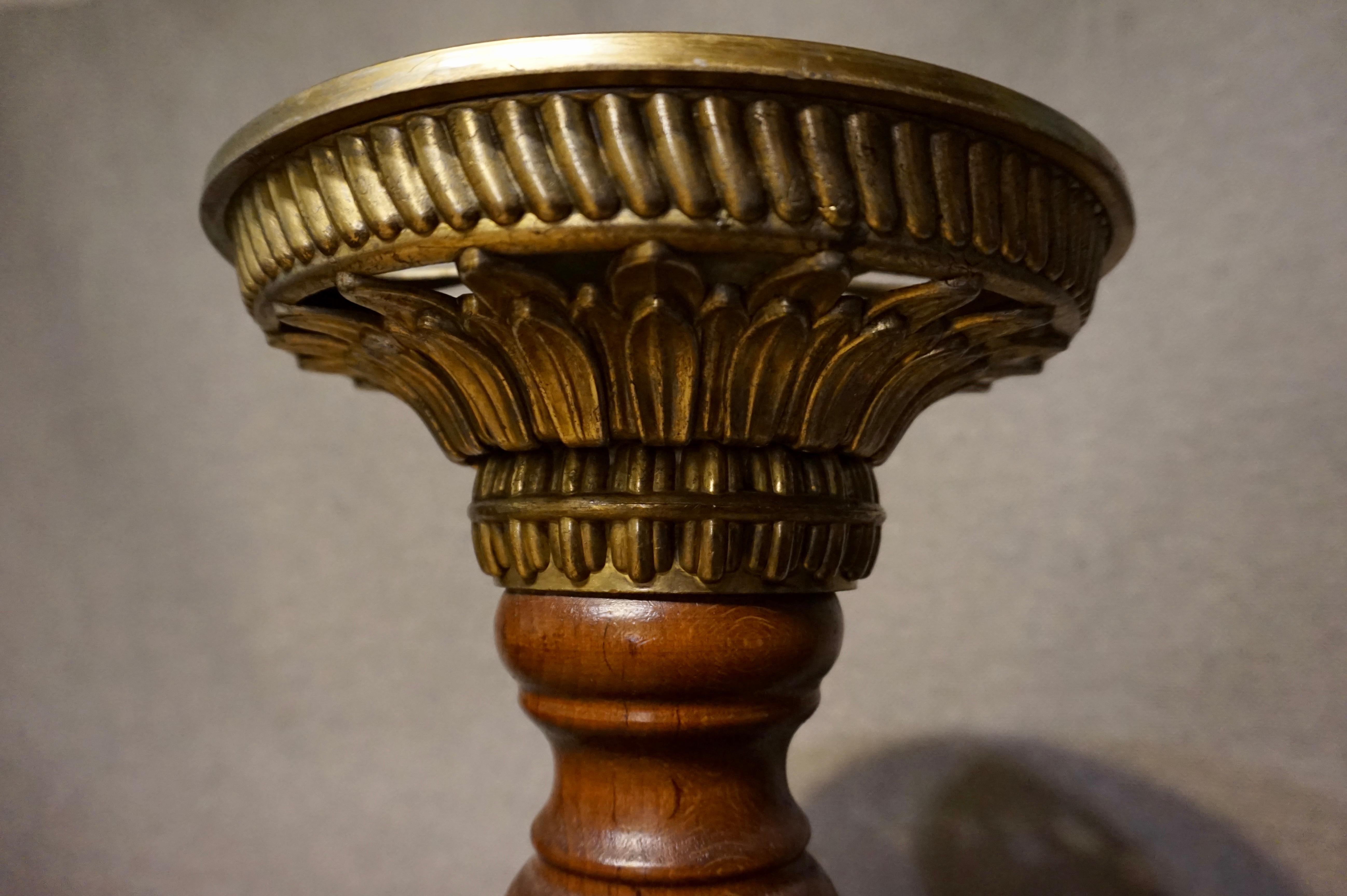 1940s Italian Revivalist Oak & Brass Plant Stand with Barley Twist Pattern In Good Condition In Vancouver, British Columbia