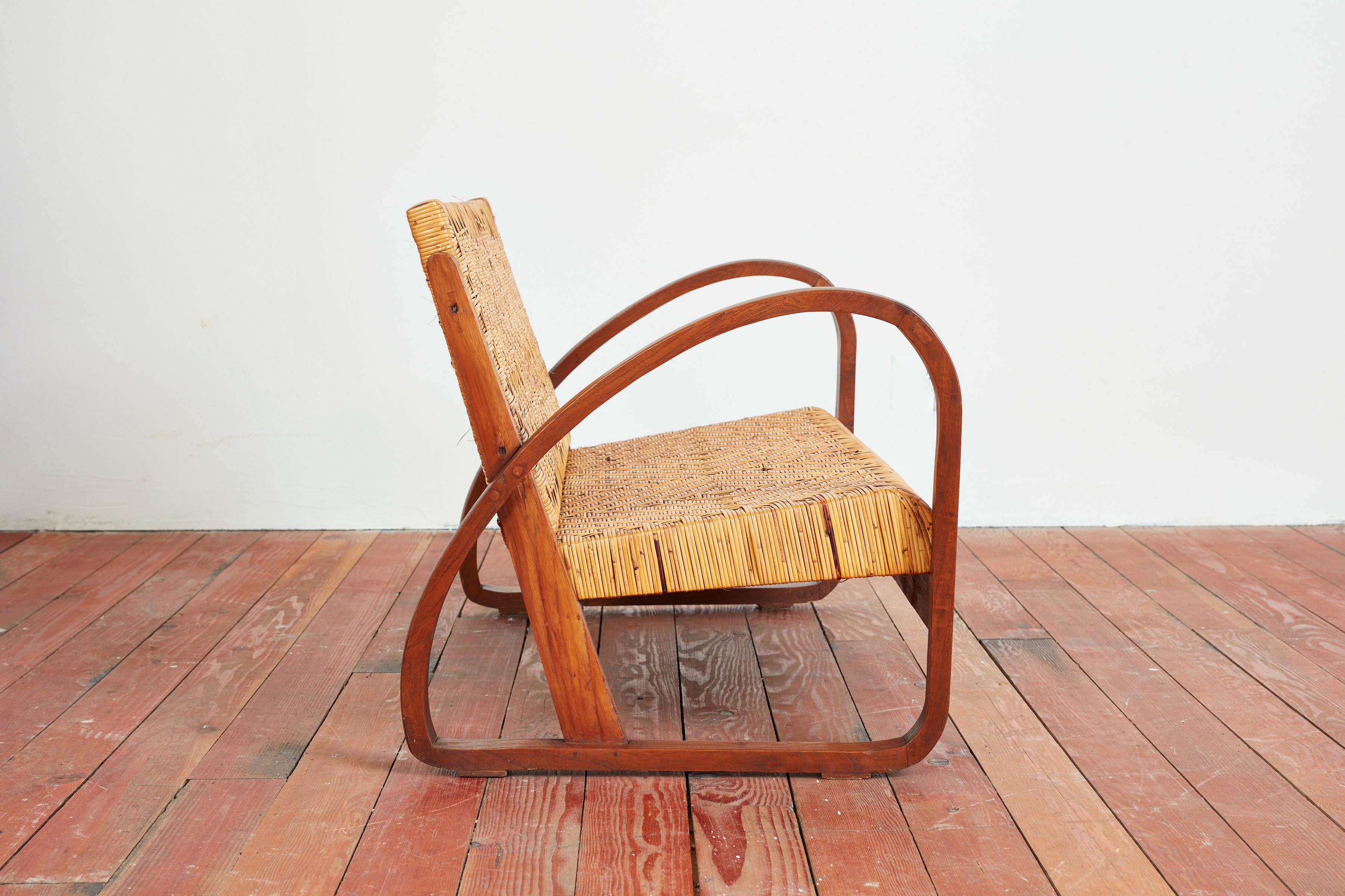 1940s Italian Wicker Settee In Good Condition In Beverly Hills, CA