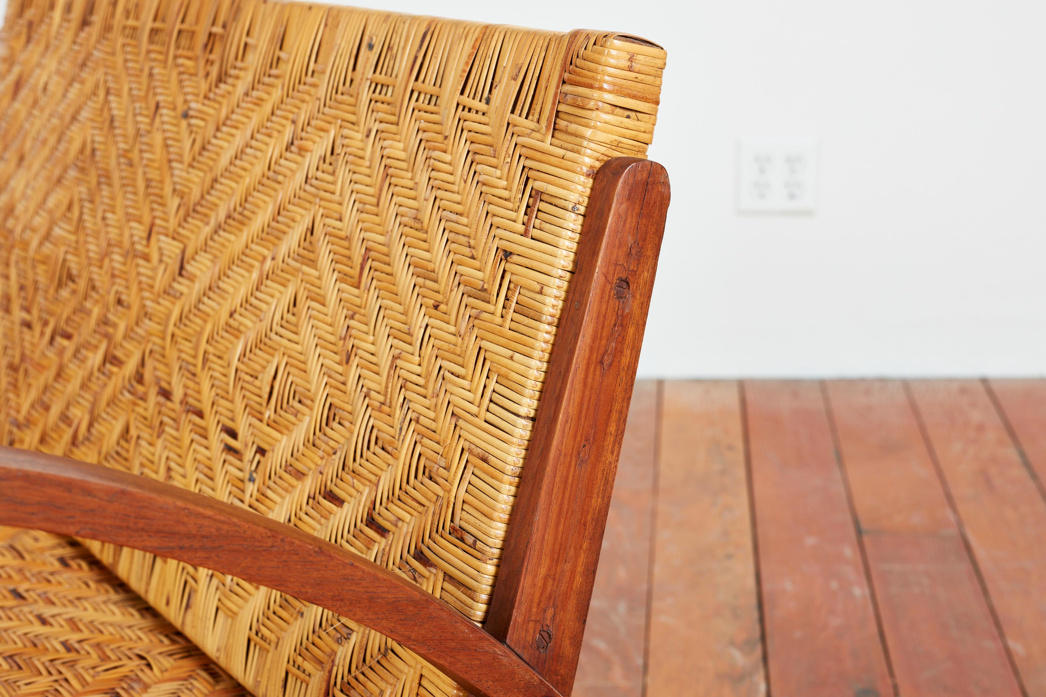 Walnut 1940s Italian Wicker Settee