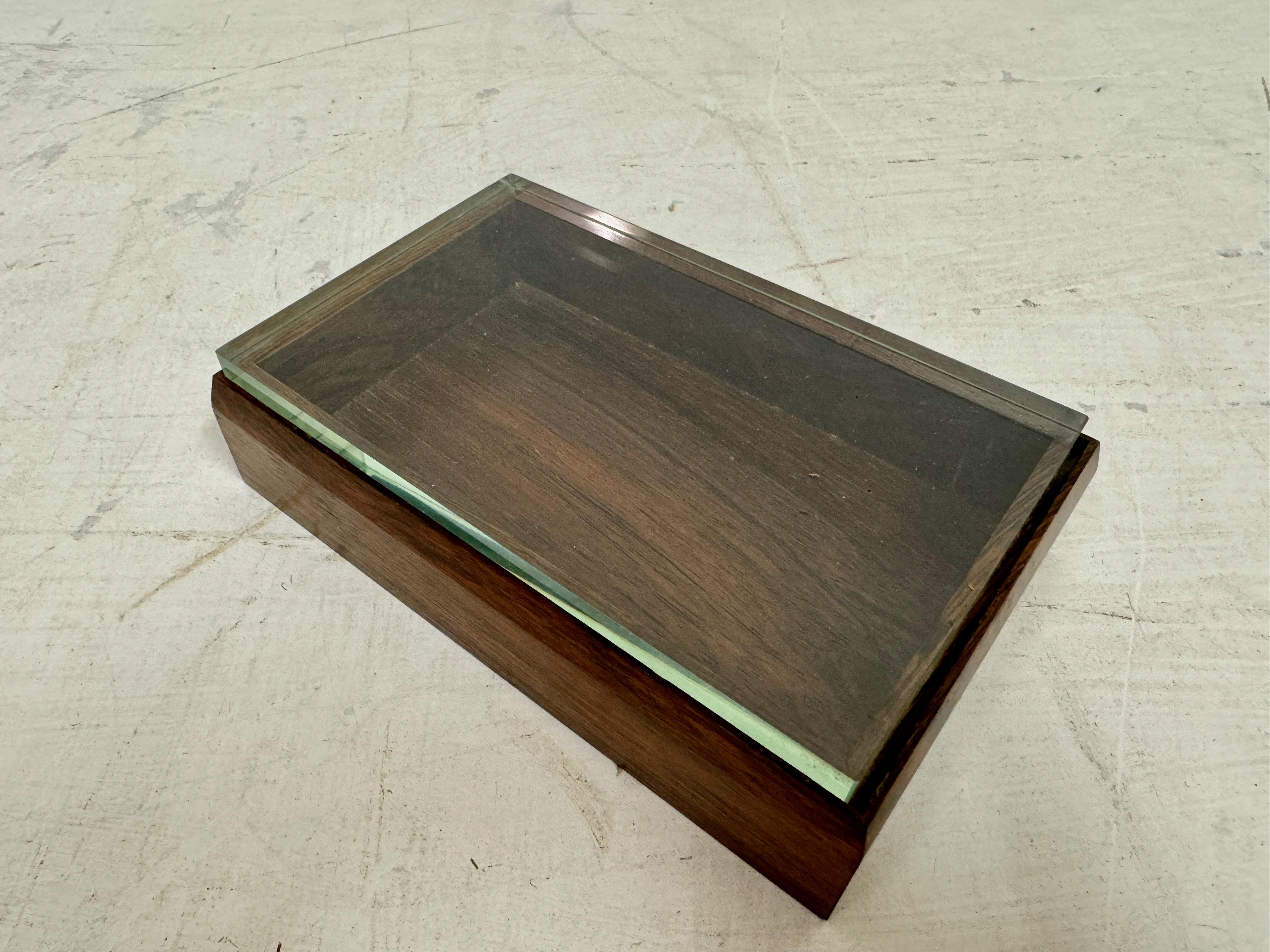 Caja italiana de madera y cristal de los años 40 de Pietro Chiesa para Fontana Arte en venta 4
