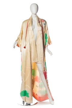 1940S Ivory Hand Painted Rayon & Silk Kimono With Floral Embroidery