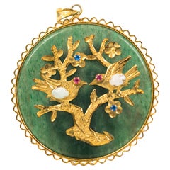 1940s Jade Disc Blessing Pendant in 14 Karat Yellow Gold