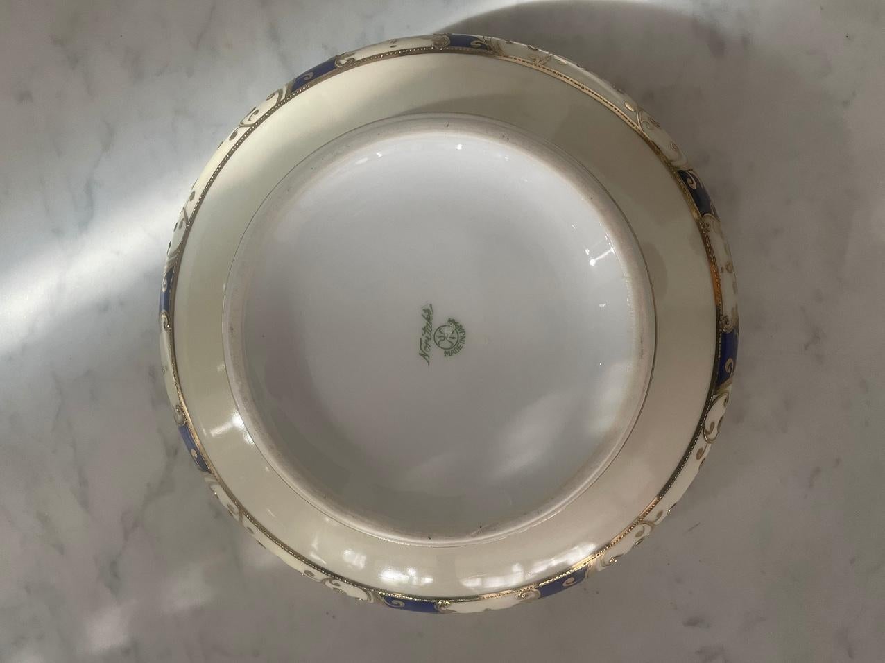 1940's Japanese Porcelain Lidded Bowl by Noritake 4