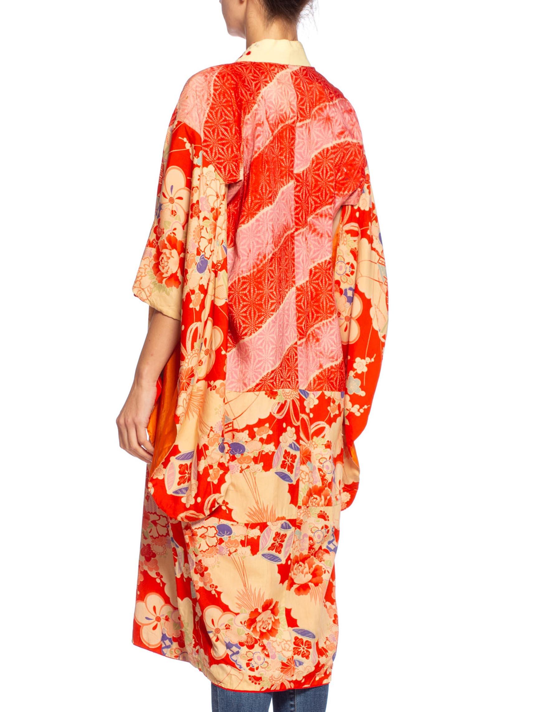 1940er Koralle Rot & Rosa Seide Origami Kranich Druck Kimono mit Handstickerei im Angebot 1
