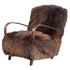1940s Jindřich Halabala Lounge Chair in Dutch Sheepskin, Sculptural Bentwood