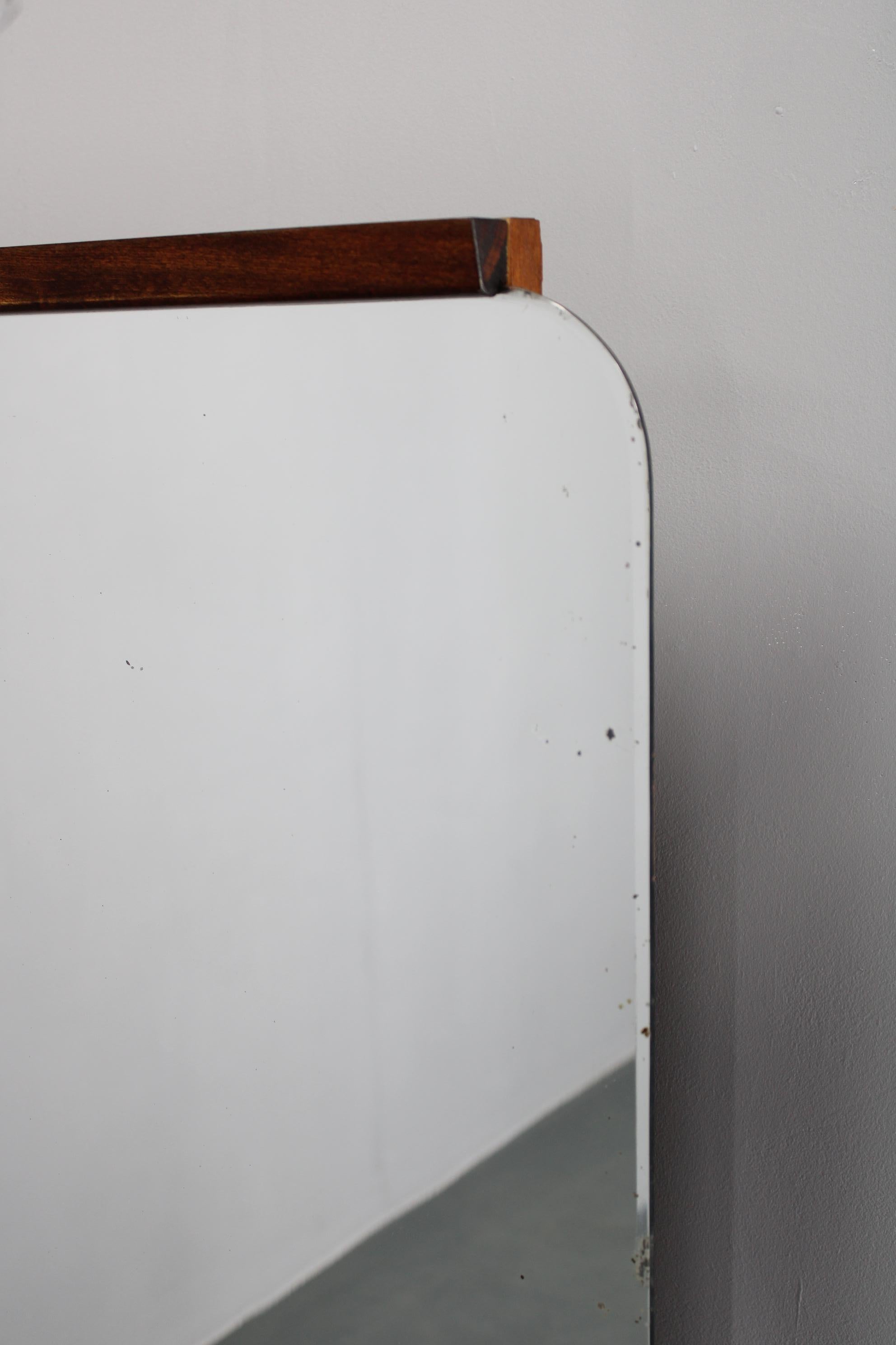 Armoire à miroirs Jindrich Halabala des années 1940, Tchécoslovaquie en vente 6