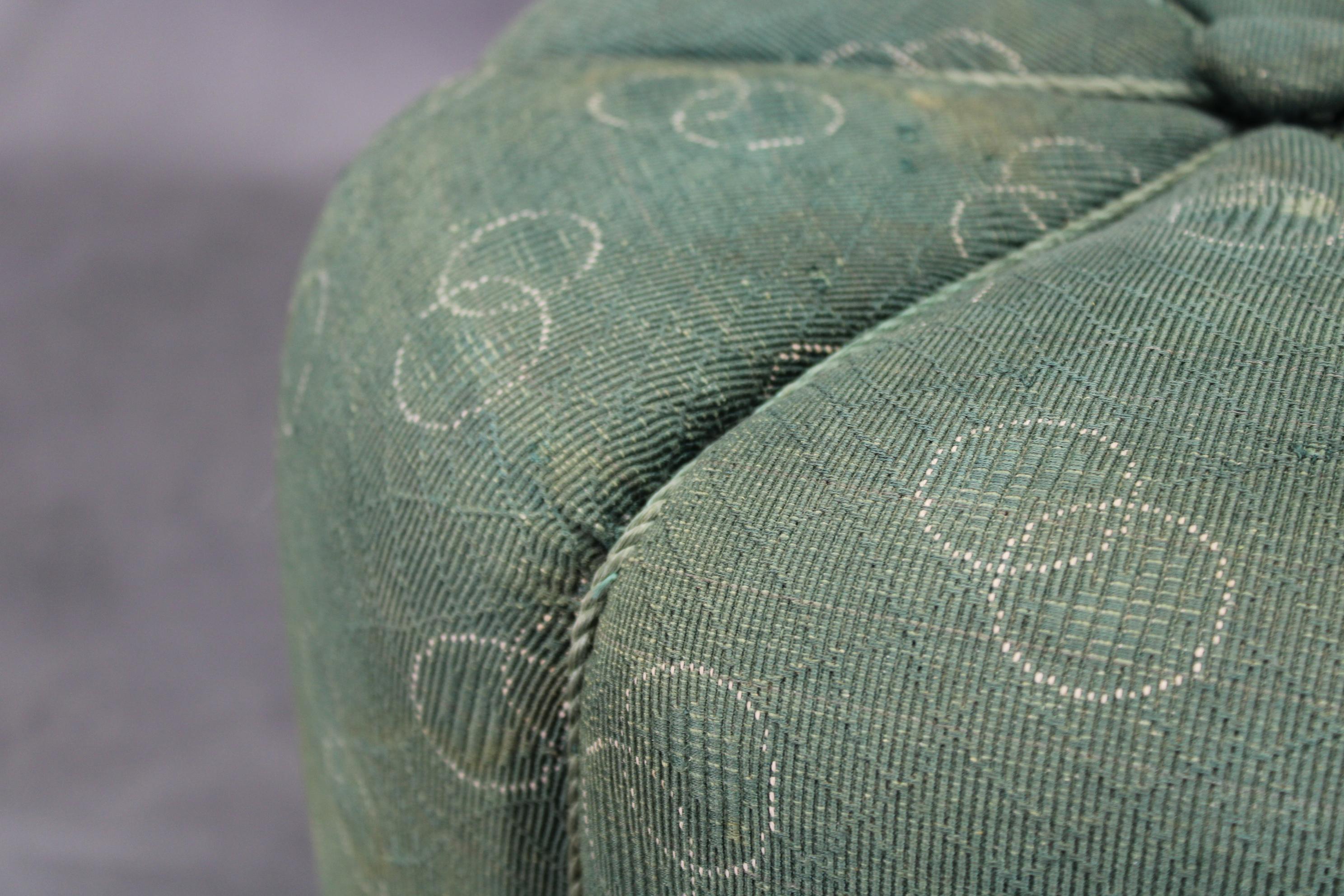 Tissu Années 1940 Jindrich Halabala Tabouret, Tchécoslovaquie en vente