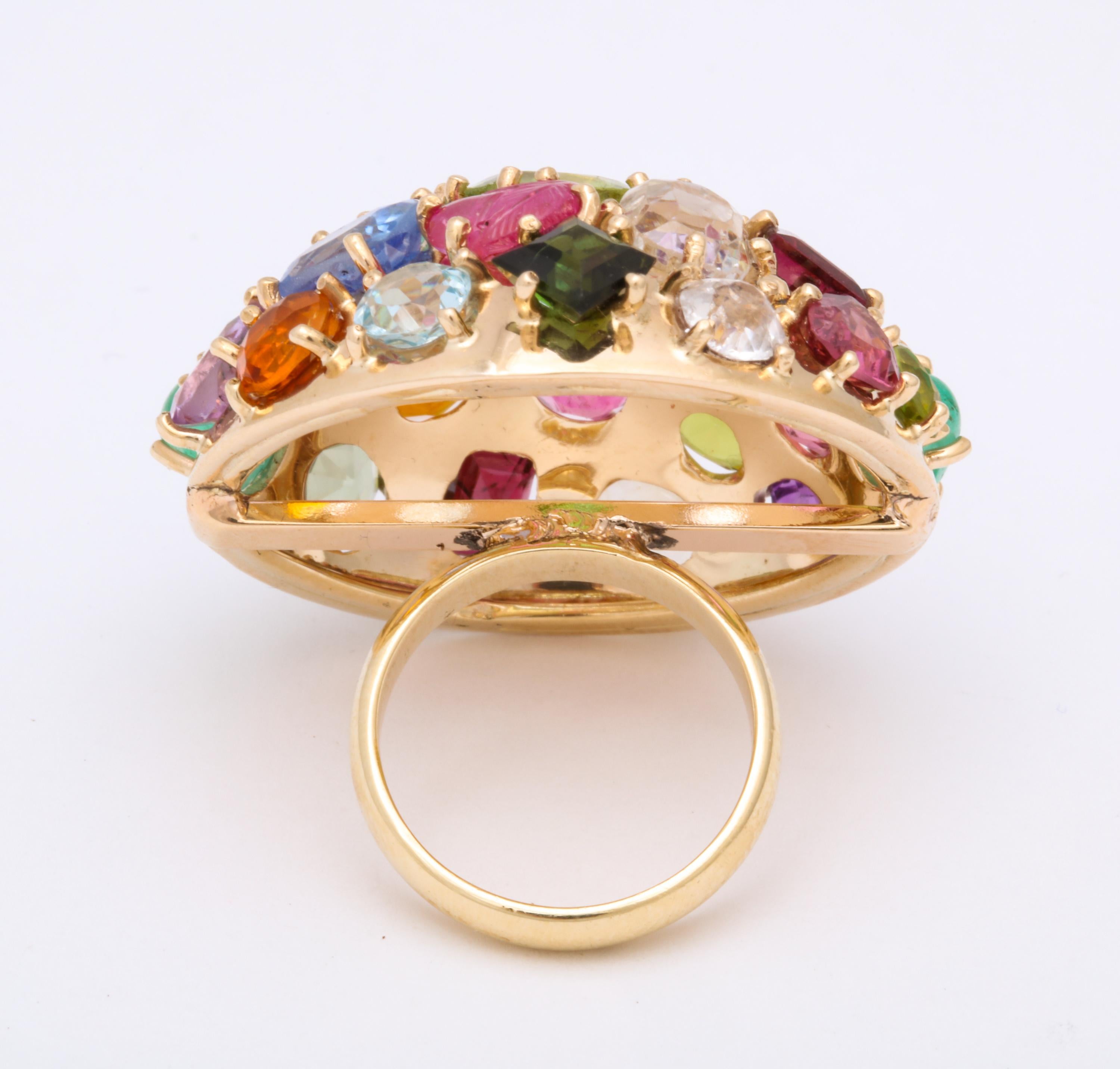 1940s Jumbo Multicolored Stones Satellite Bombe Gold Cocktail Ring For Sale 1