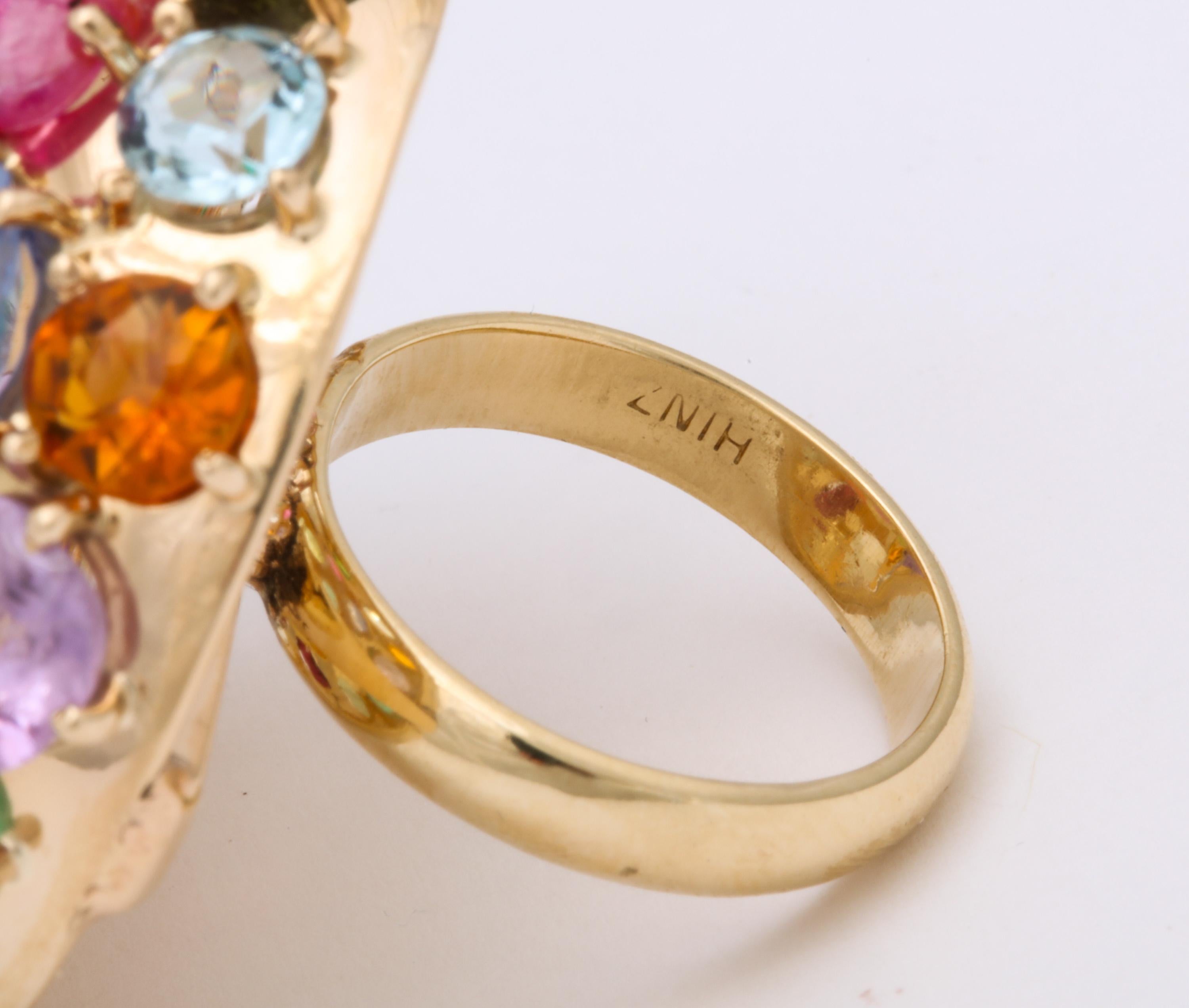 1940s Jumbo Multicolored Stones Satellite Bombe Gold Cocktail Ring For Sale 4