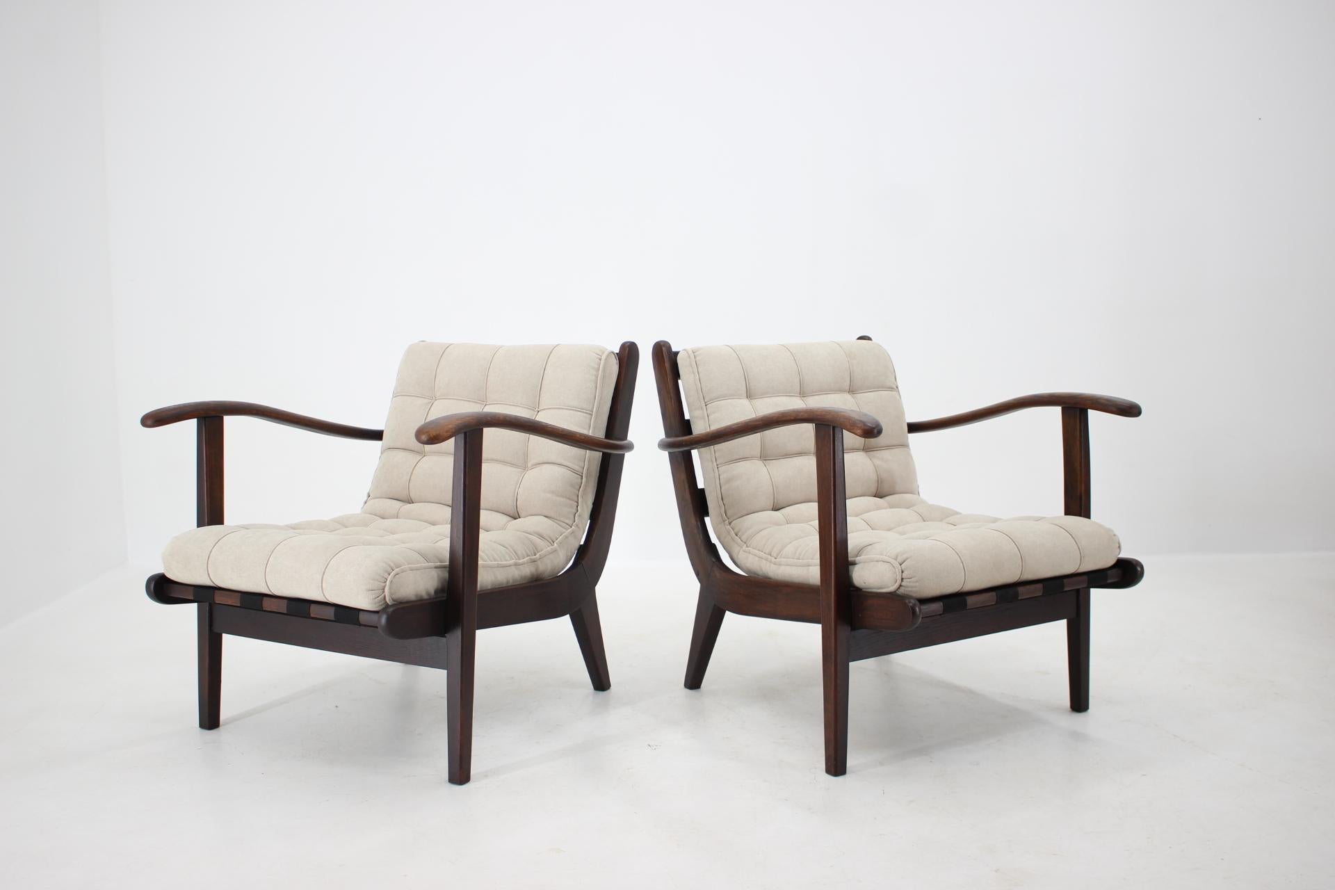 Mid-20th Century 1940s Karel Koželka, Antonín Kropáček Armchair, Czechoslovakia