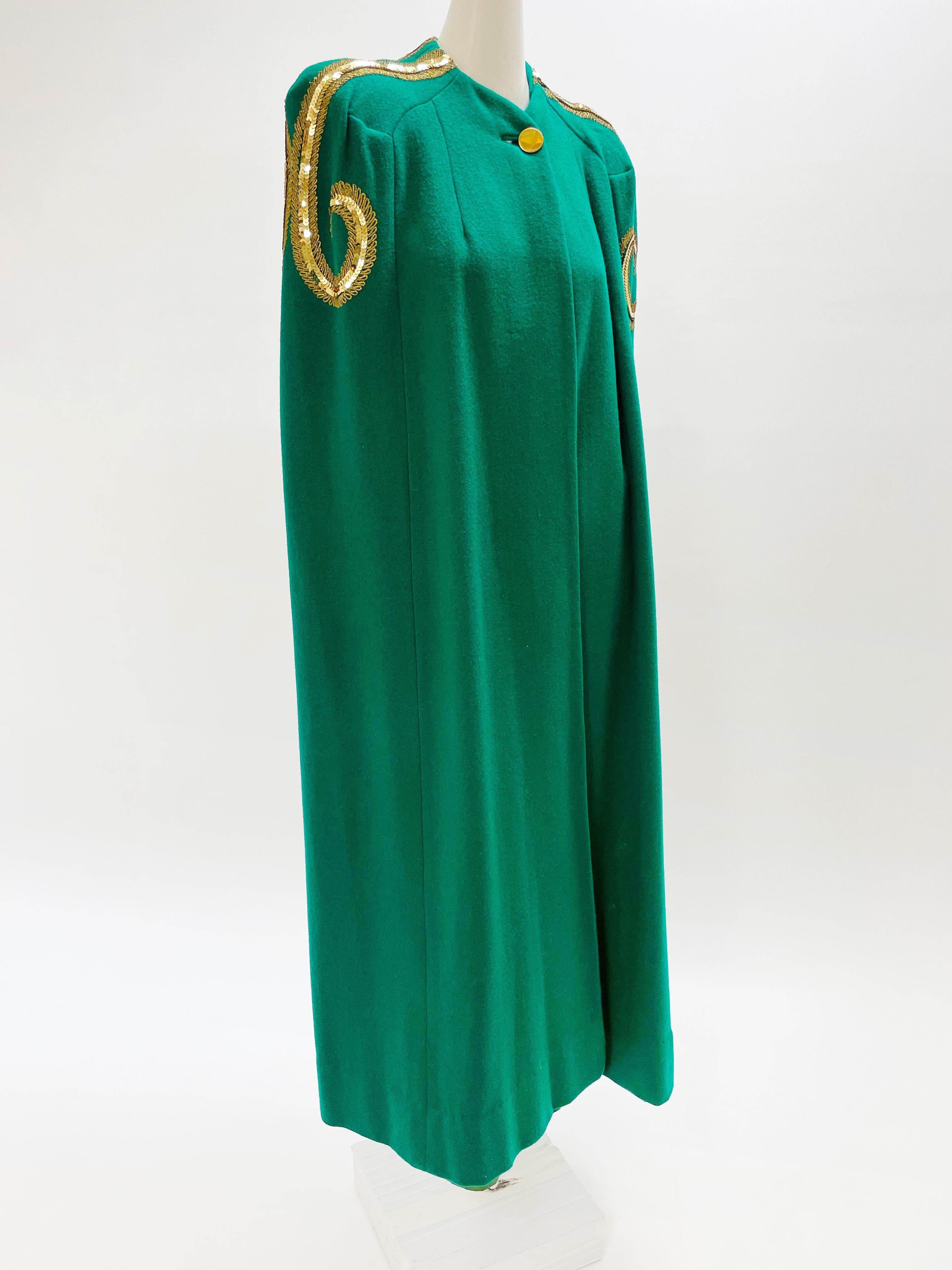 Blue 1940s Kelly Green Wool Cape w/ Gold Embroidery & Sequin Sculpted Shoulder Detail For Sale