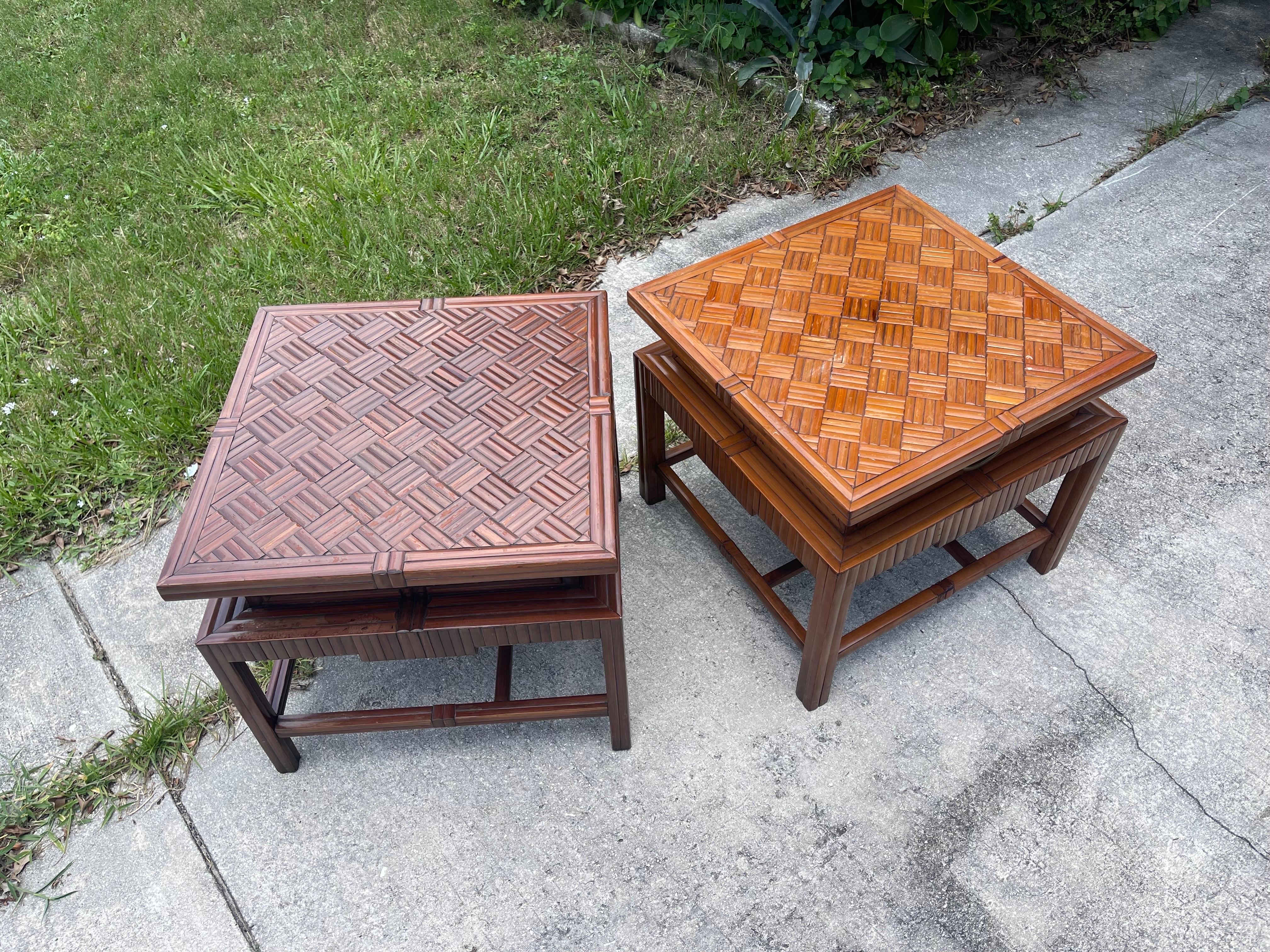 1940s Korean Bamboo Pagoda Side Tables or Nightstands with Drawers, a Pair In Good Condition For Sale In Jensen Beach, FL