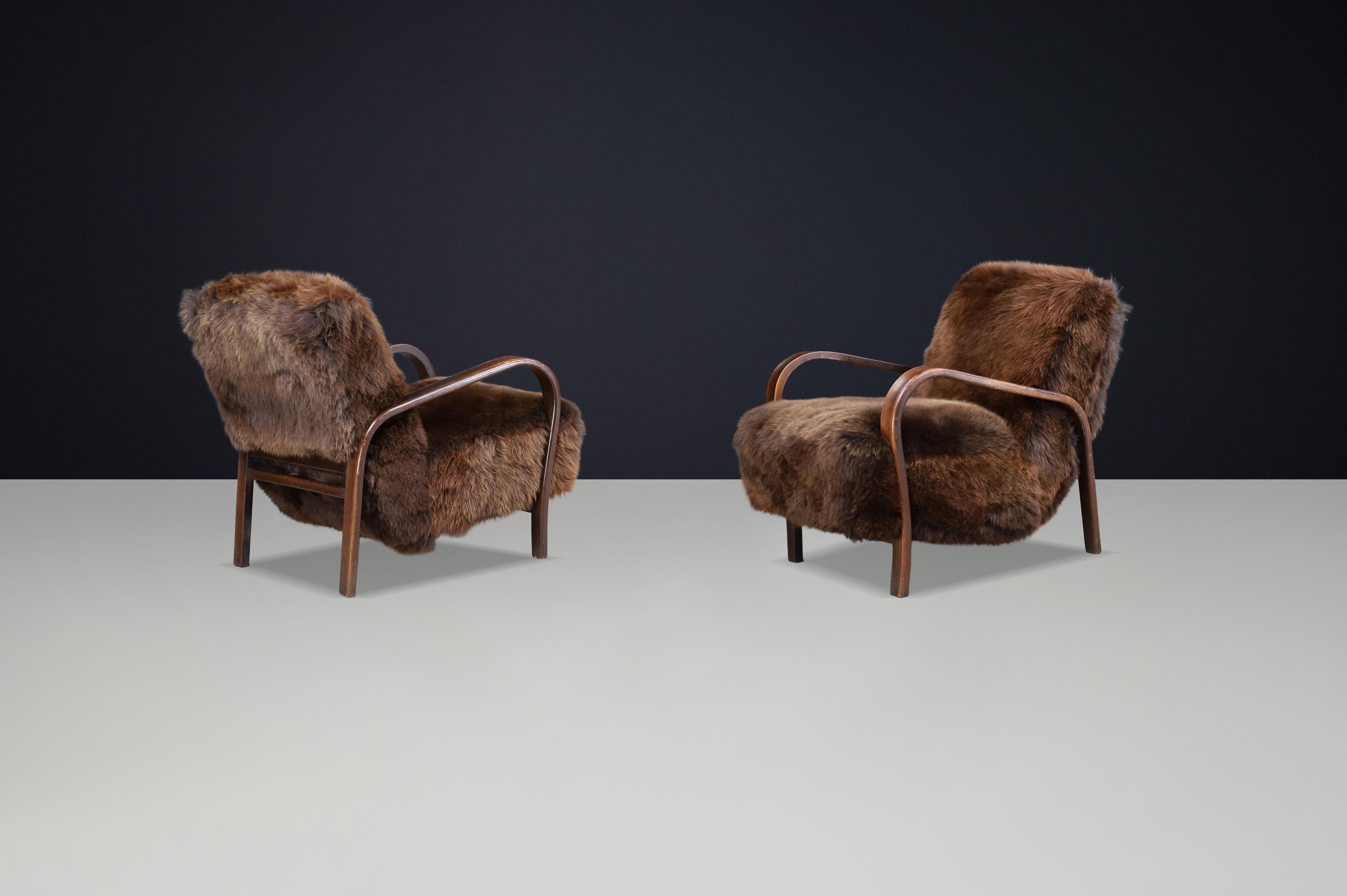 Ceco Poltrone Kozelka & Kropacek degli anni '40 in pelle di pecora Texel e struttura patinata marrone in vendita