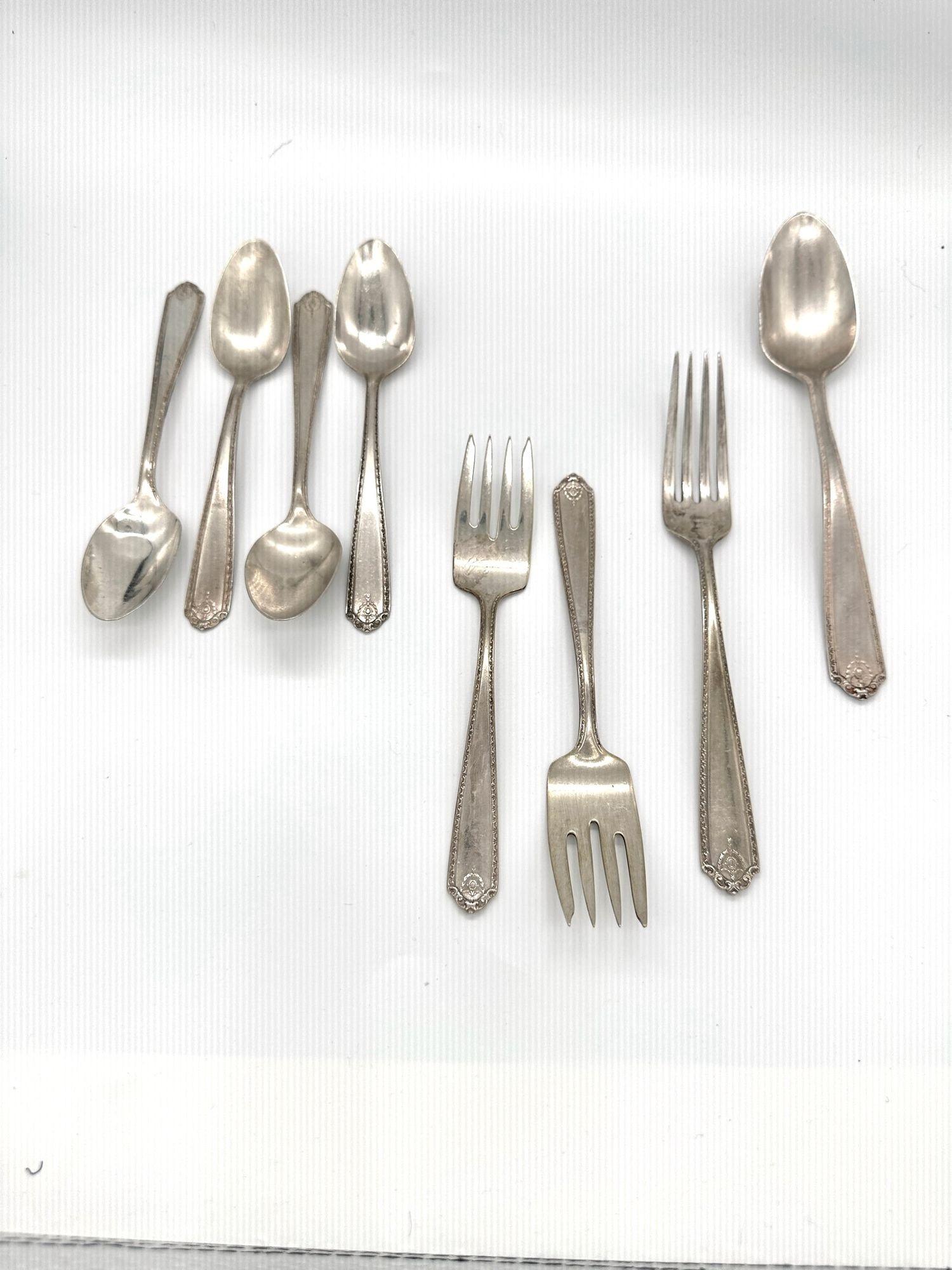 Juego de 8 cubiertos 