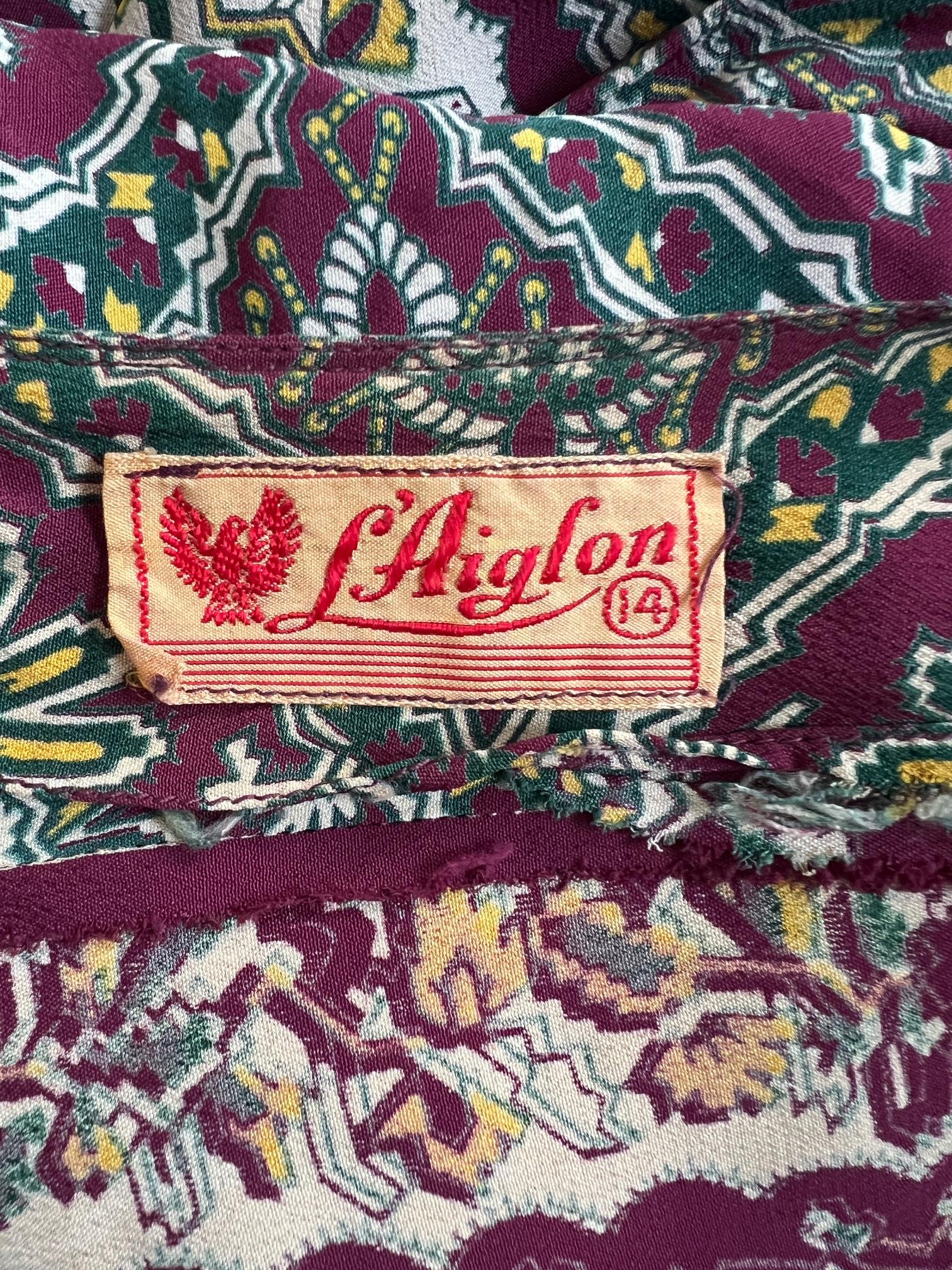 De las mujeres Vestido de rayón estampado estilo heráldico L'Aiglon de los años 40 en venta