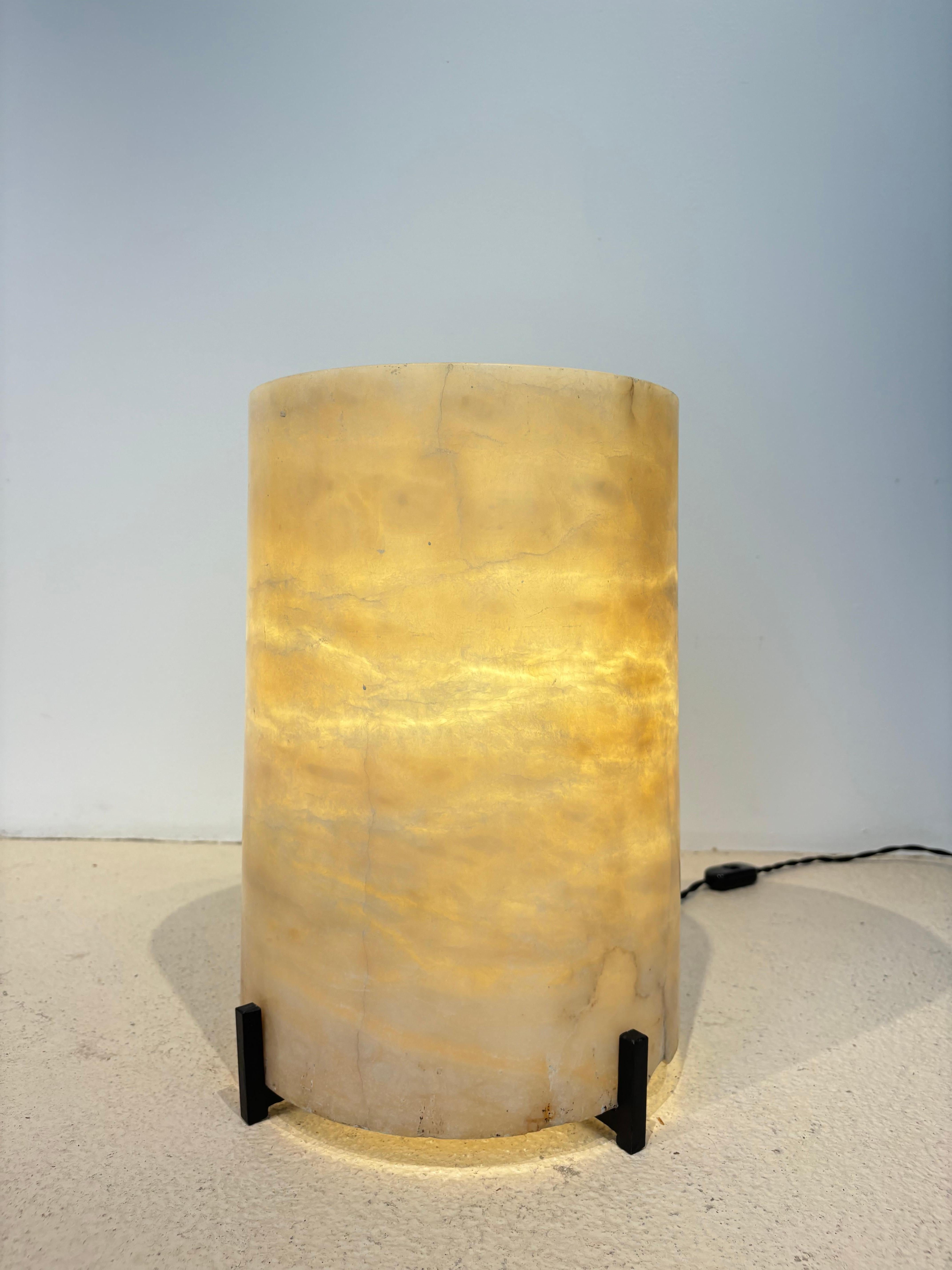 Milieu du XXe siècle Lampe 1940 en albâtre en vente