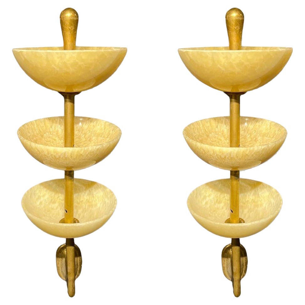 Grandes candelabros de alabastro de los años 40 en venta