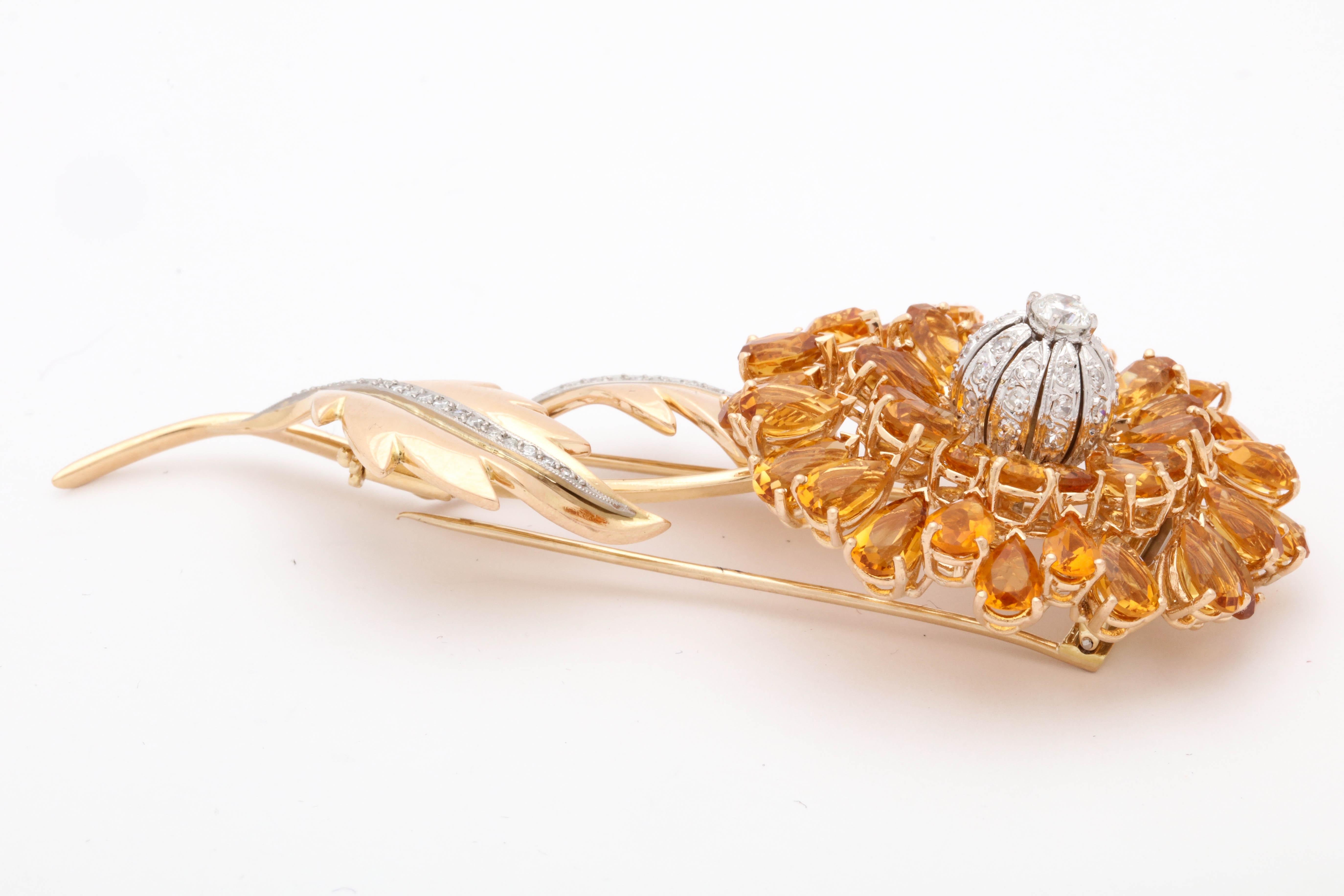 1940s Large and Dramatic Floral Citrine with Diamonds Gold Double Clip Brooch For Sale 1
