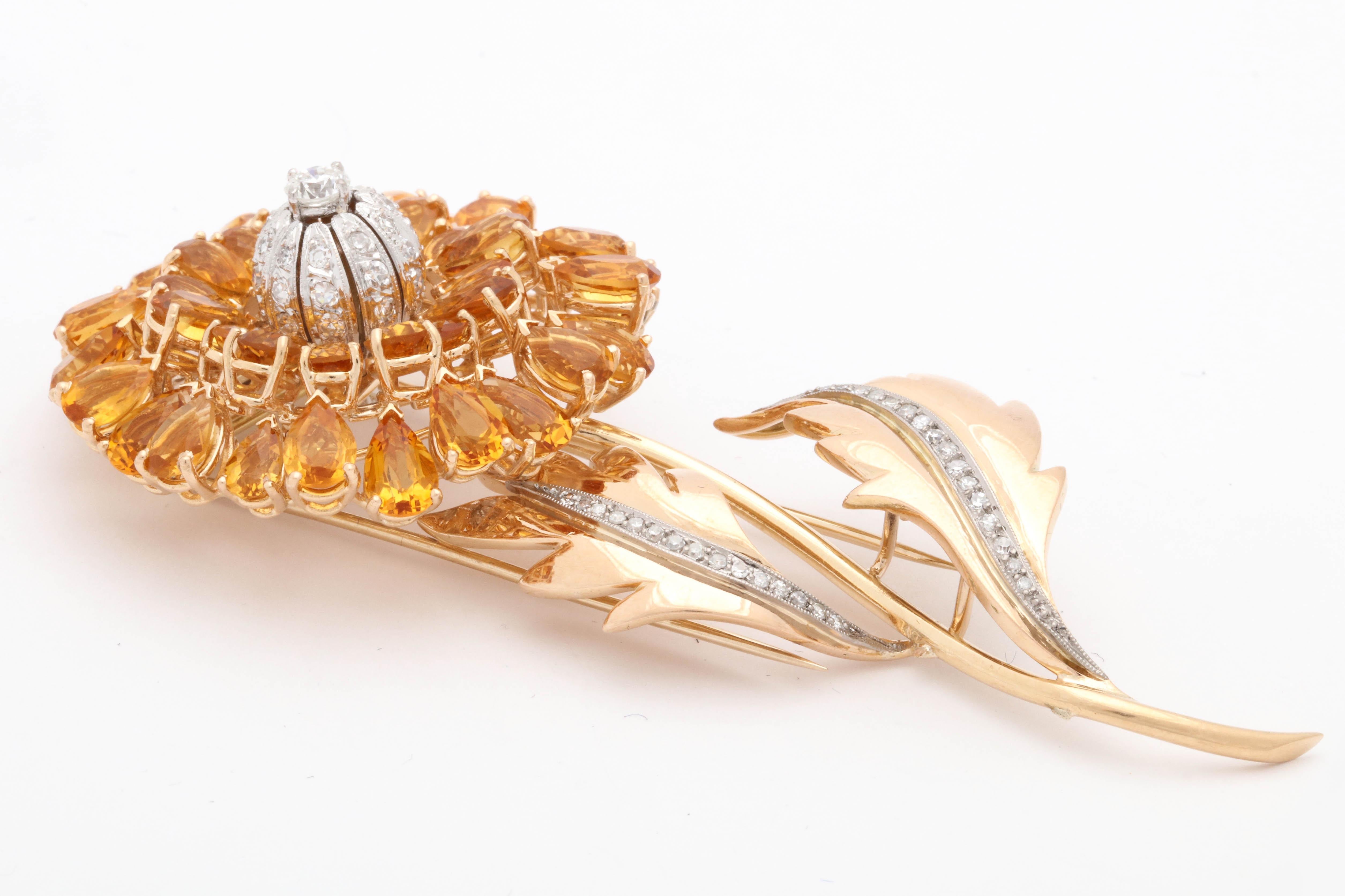 1940s Large and Dramatic Floral Citrine with Diamonds Gold Double Clip Brooch For Sale 2
