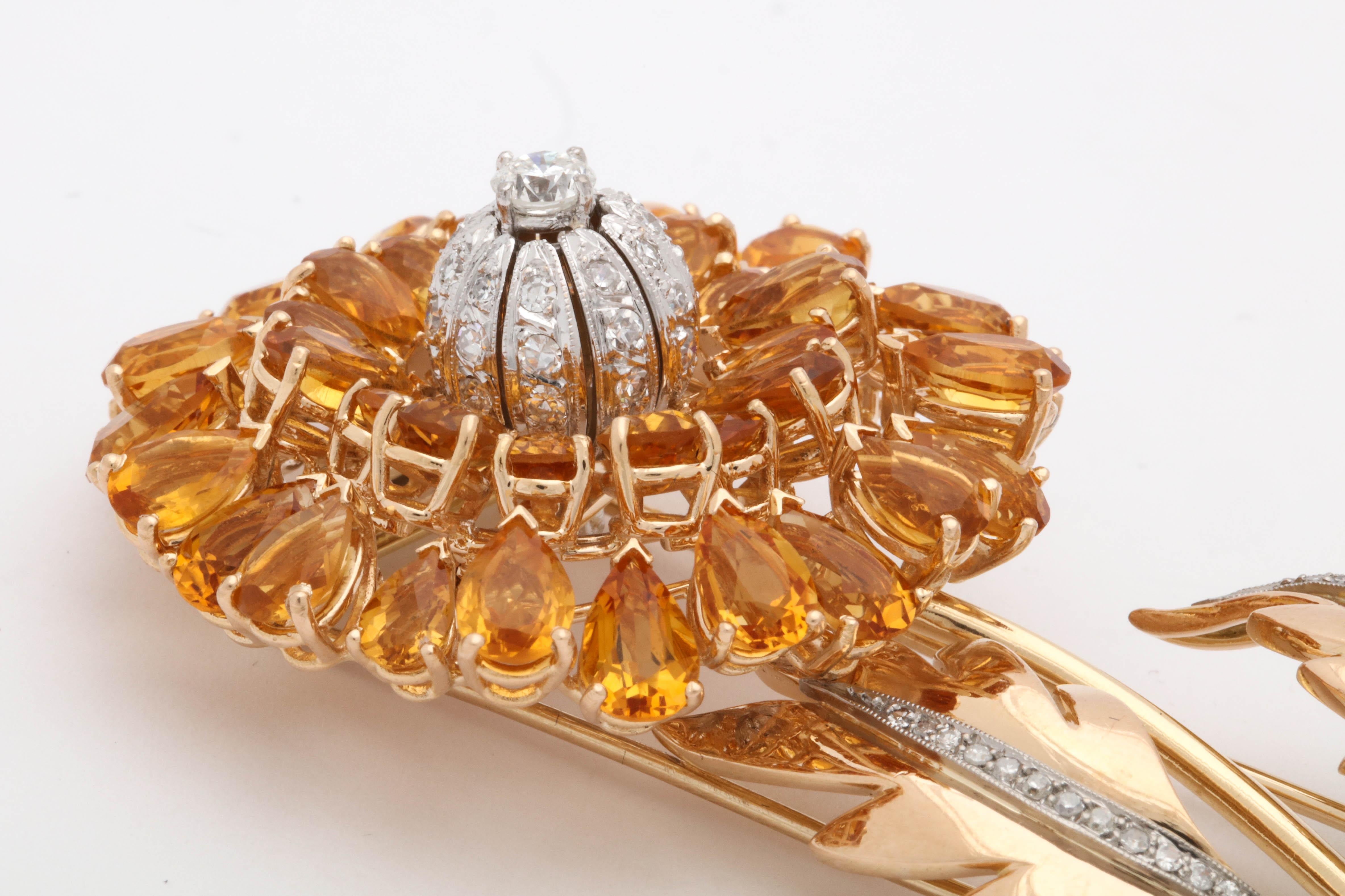 1940s Large and Dramatic Floral Citrine with Diamonds Gold Double Clip Brooch For Sale 3