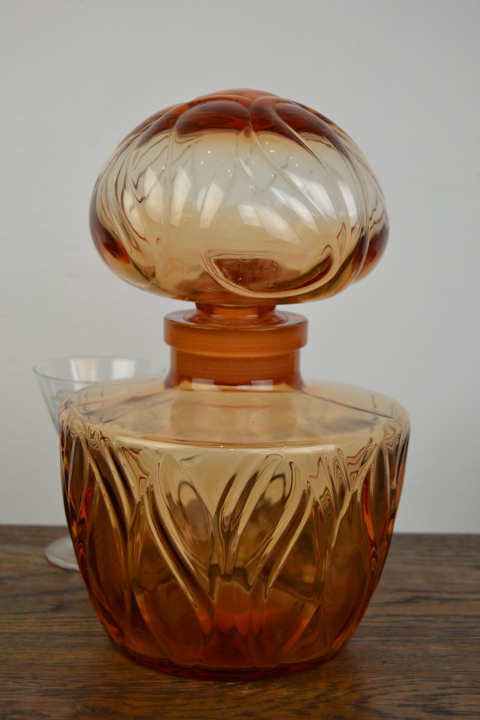1940s Large Faberge Perfume Display Bottle in Amber Glass, France 9
