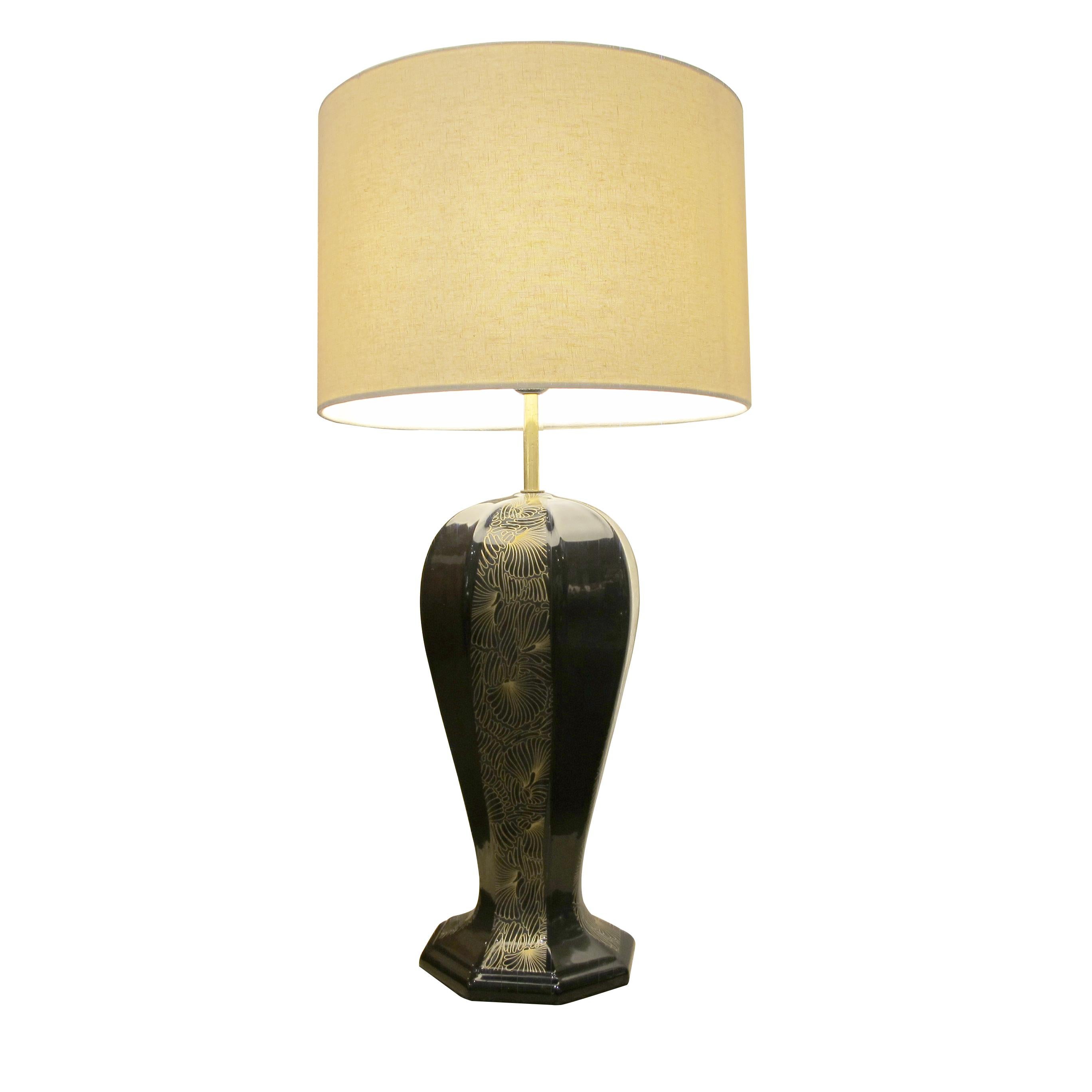 1940er Jahre Großes Paar schwarz-goldene Keramik-Tischlampen, italienisch im Zustand „Gut“ im Angebot in London, GB