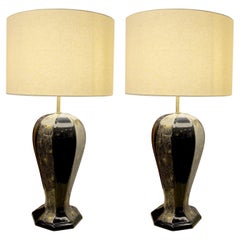 Grande paire de lampes de bureau italiennes des années 1940 en céramique noire et or