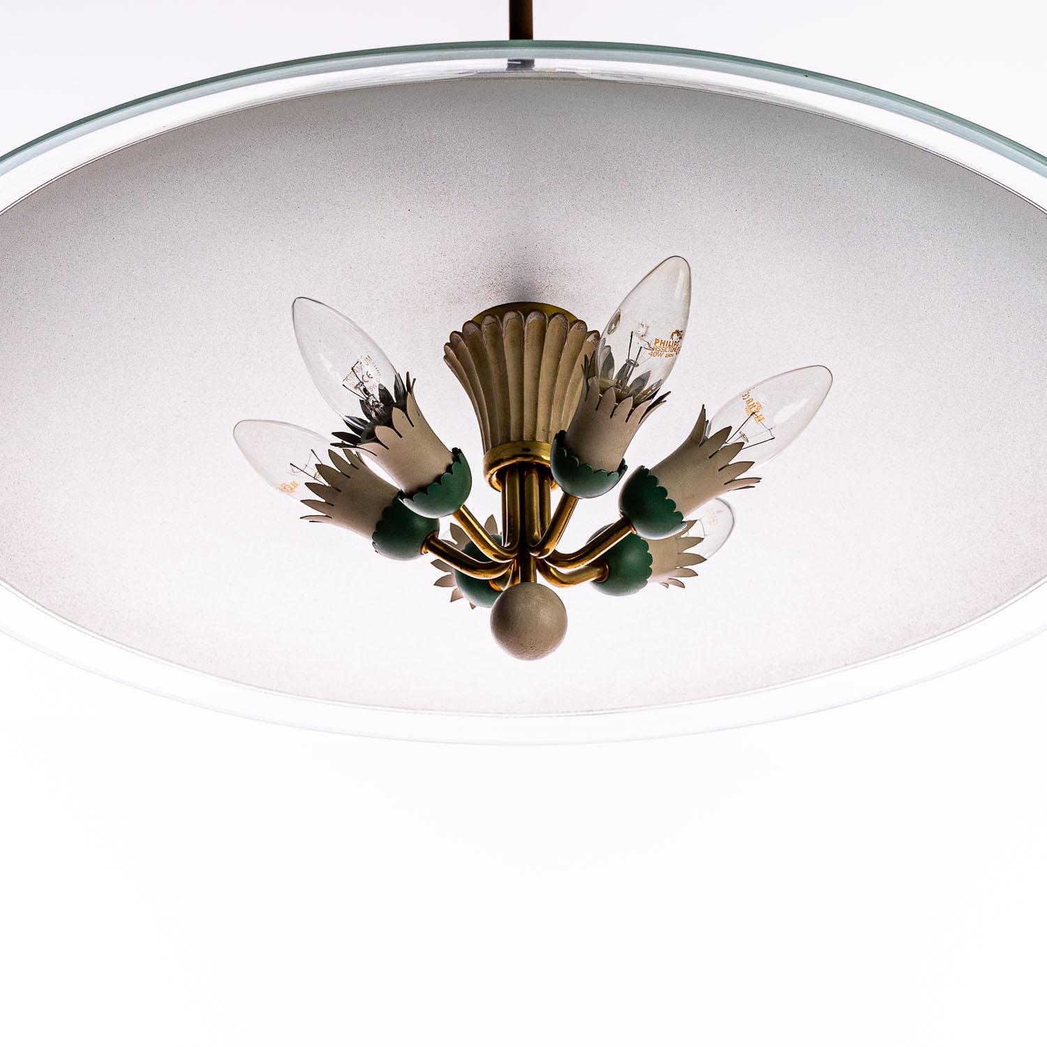 1940's Large Satin Glass Pendant Attributed to Pietro Chiesa for Fontana Art In Good Condition For Sale In Schoorl, NL