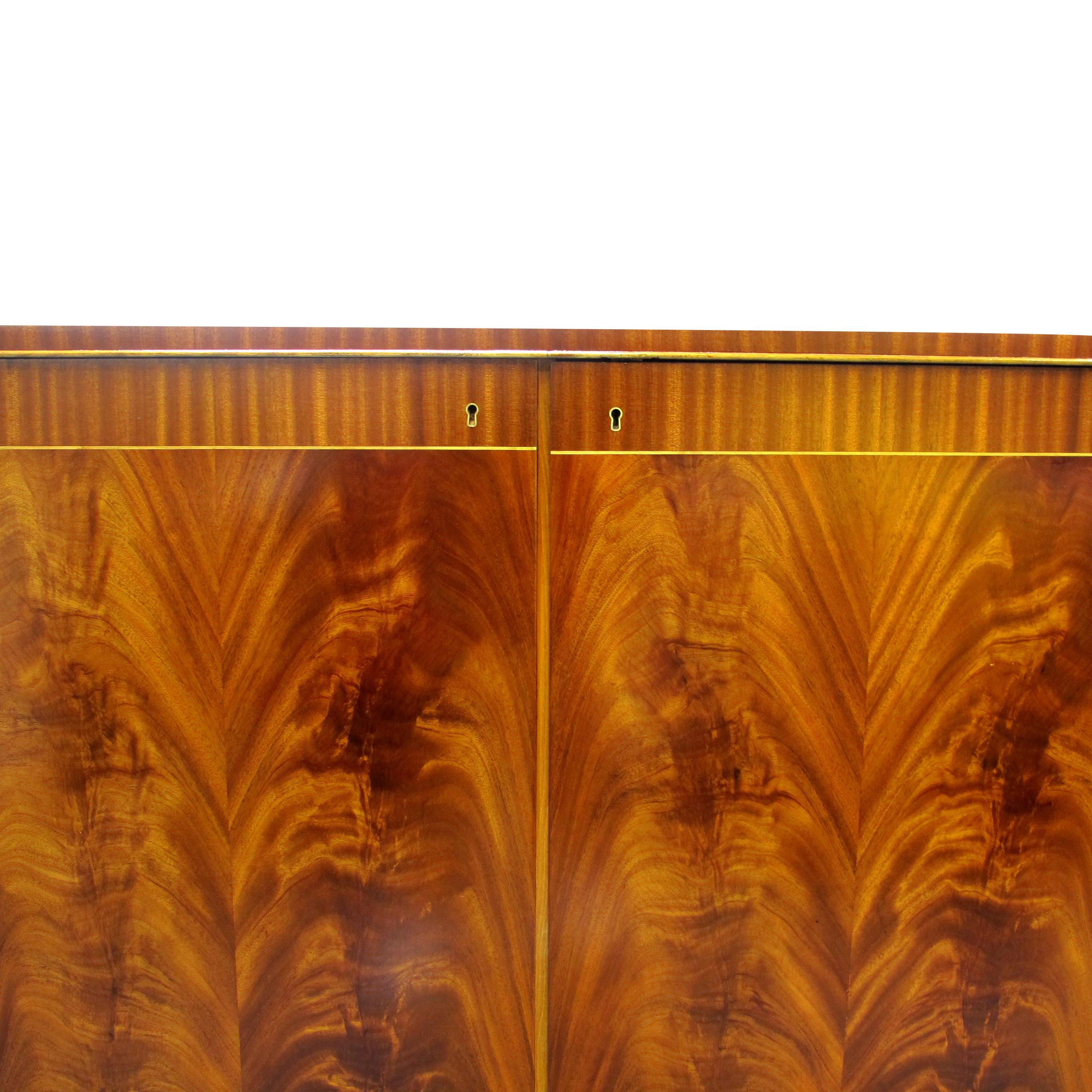 1940s Large Swedish Cabinet-Credenza with Mahogany Flame Veneers For Sale 3