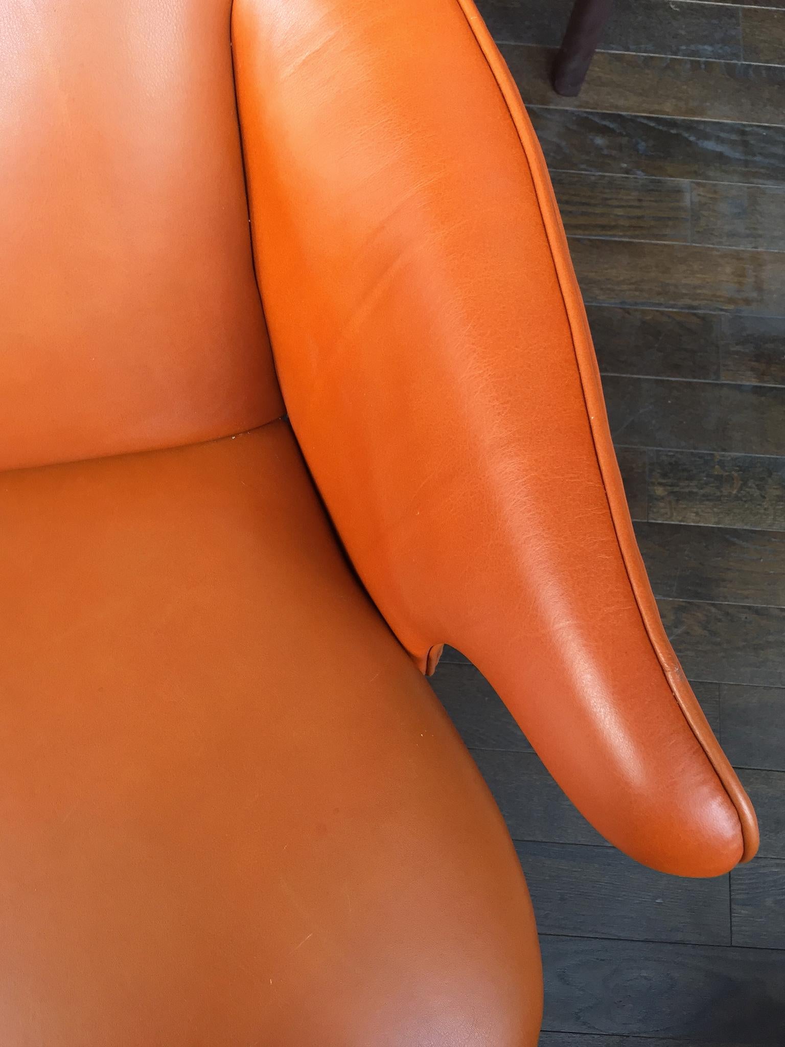 1940s Leather Wingback Armchair Attributed to Frits Henningsen 4