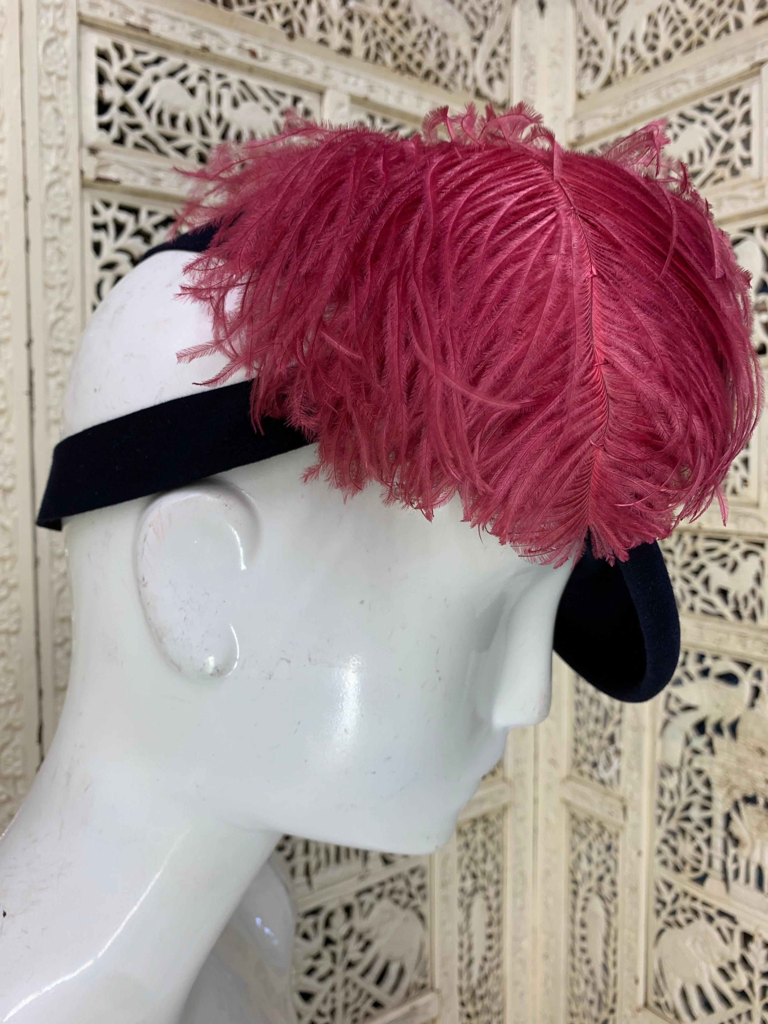 1940s Leslie James Navy Blue Felt Tilt Hat w Large Pink Ostrich Plumes  For Sale 1