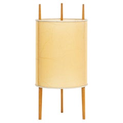 Used 1940s light Sculptural Table Lamp by Isamu Noguchi 'e'