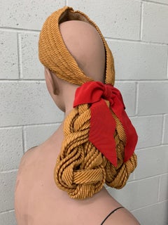 Lilly Dache Couture - Chapeau de paille tressé « Double Chignon » avec nœud rouge, années 1940