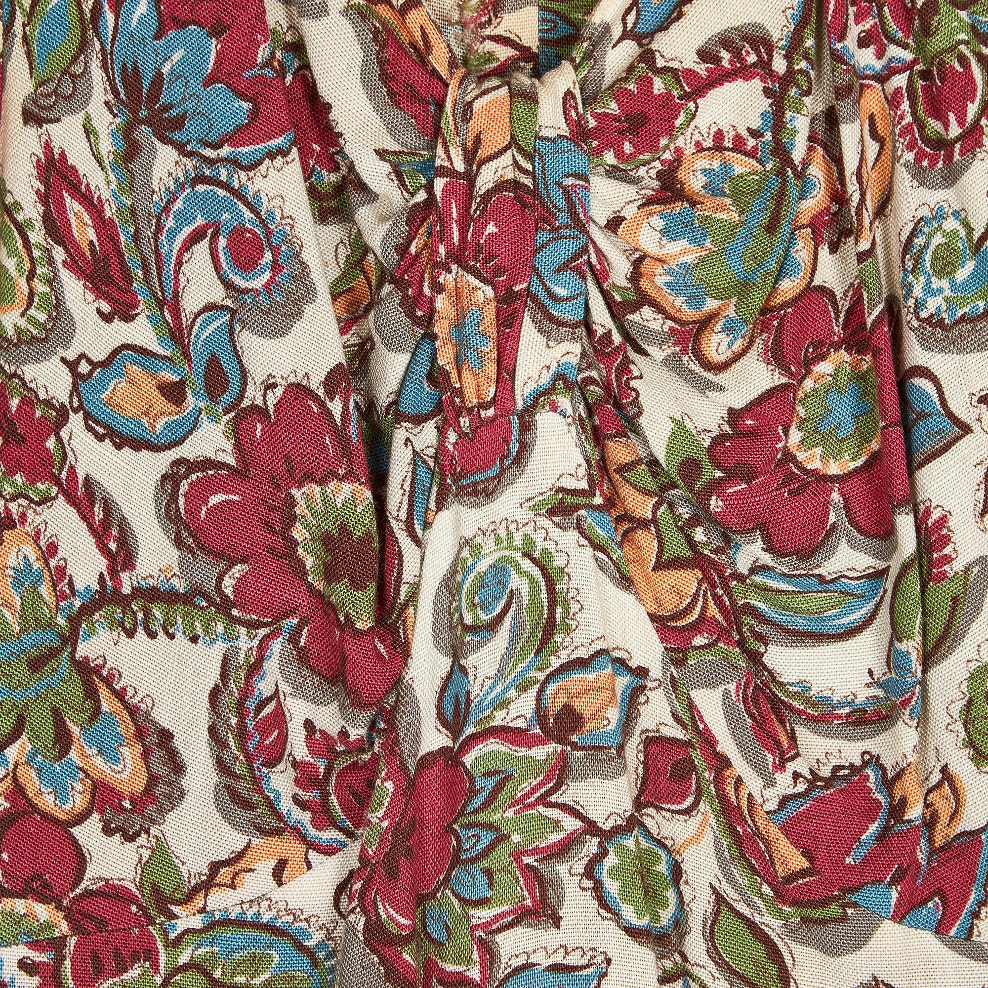 1940s Linen Floral Sweetheart Neckline Dress In Excellent Condition For Sale In London, GB