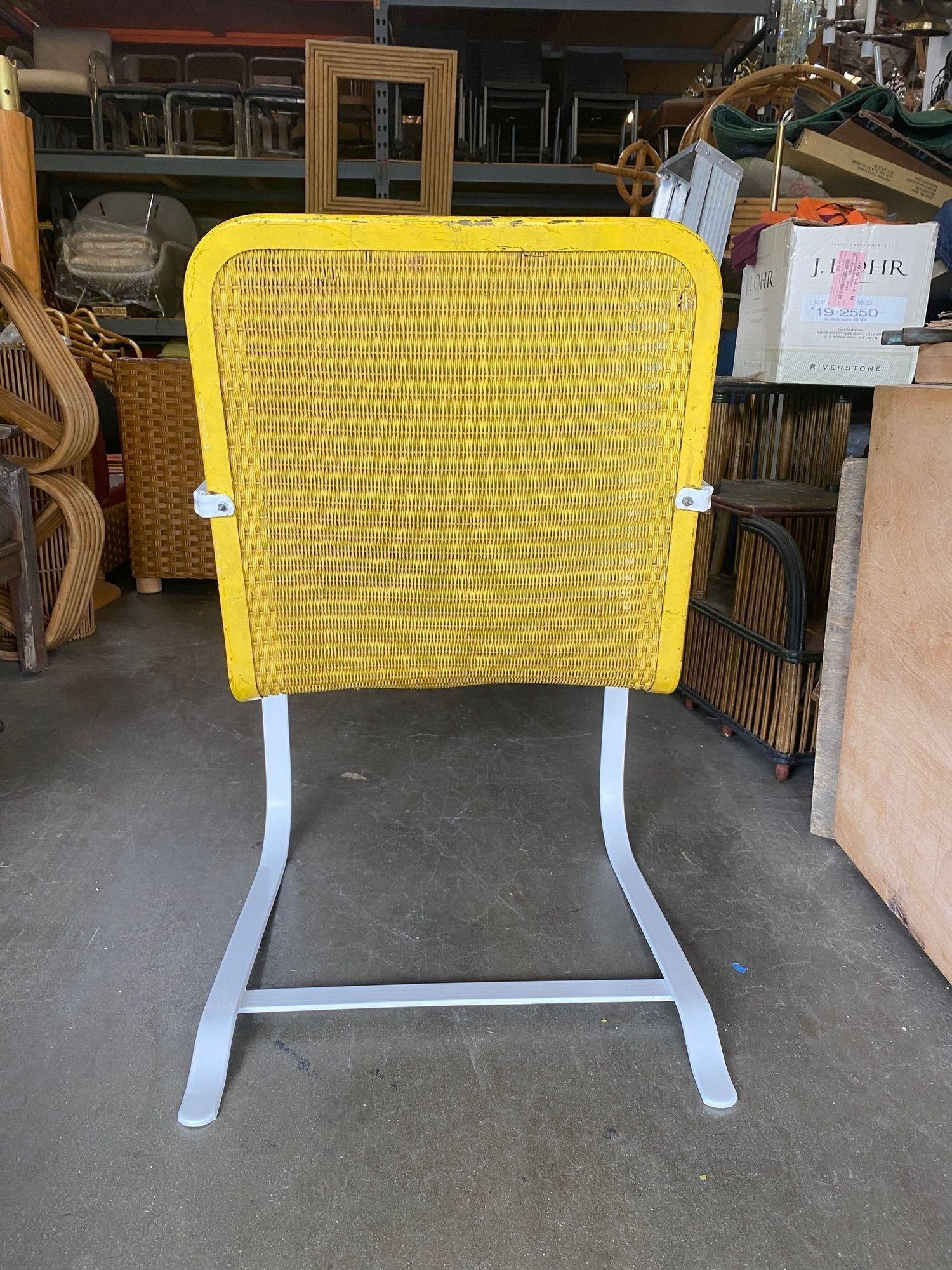 1940's Lloyd Loom Flanders Wicker Springer Patio Chair, Pair For Sale 3