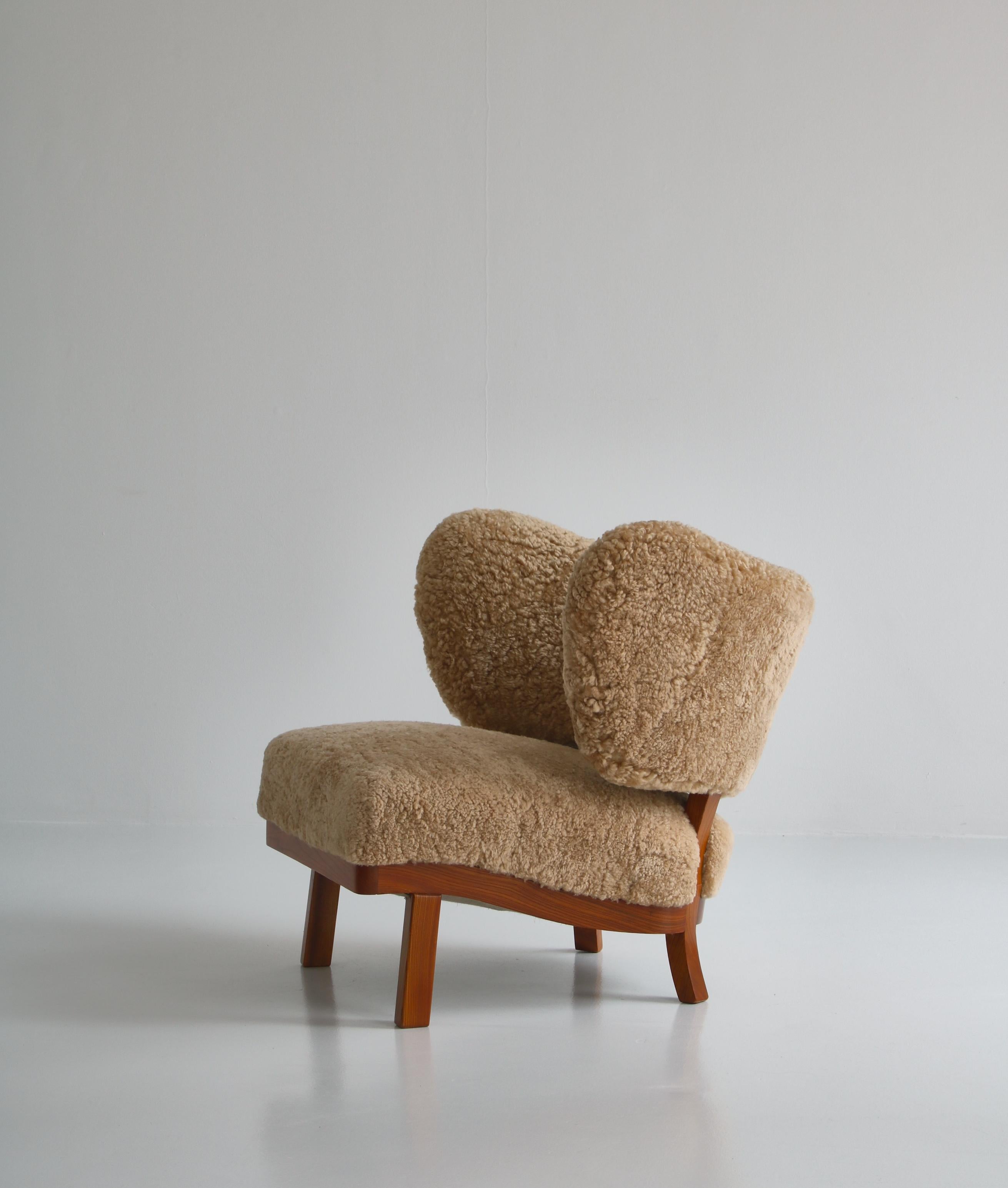 Swedish 1930's Lounge Chair in Sheepskin, Otto Schulz for BOET, Scandinavian Modern