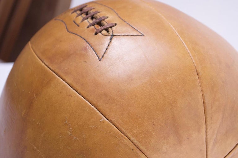1940s MacGregor Goldsmith 9 LB Leather Medicine Ball For Sale 4