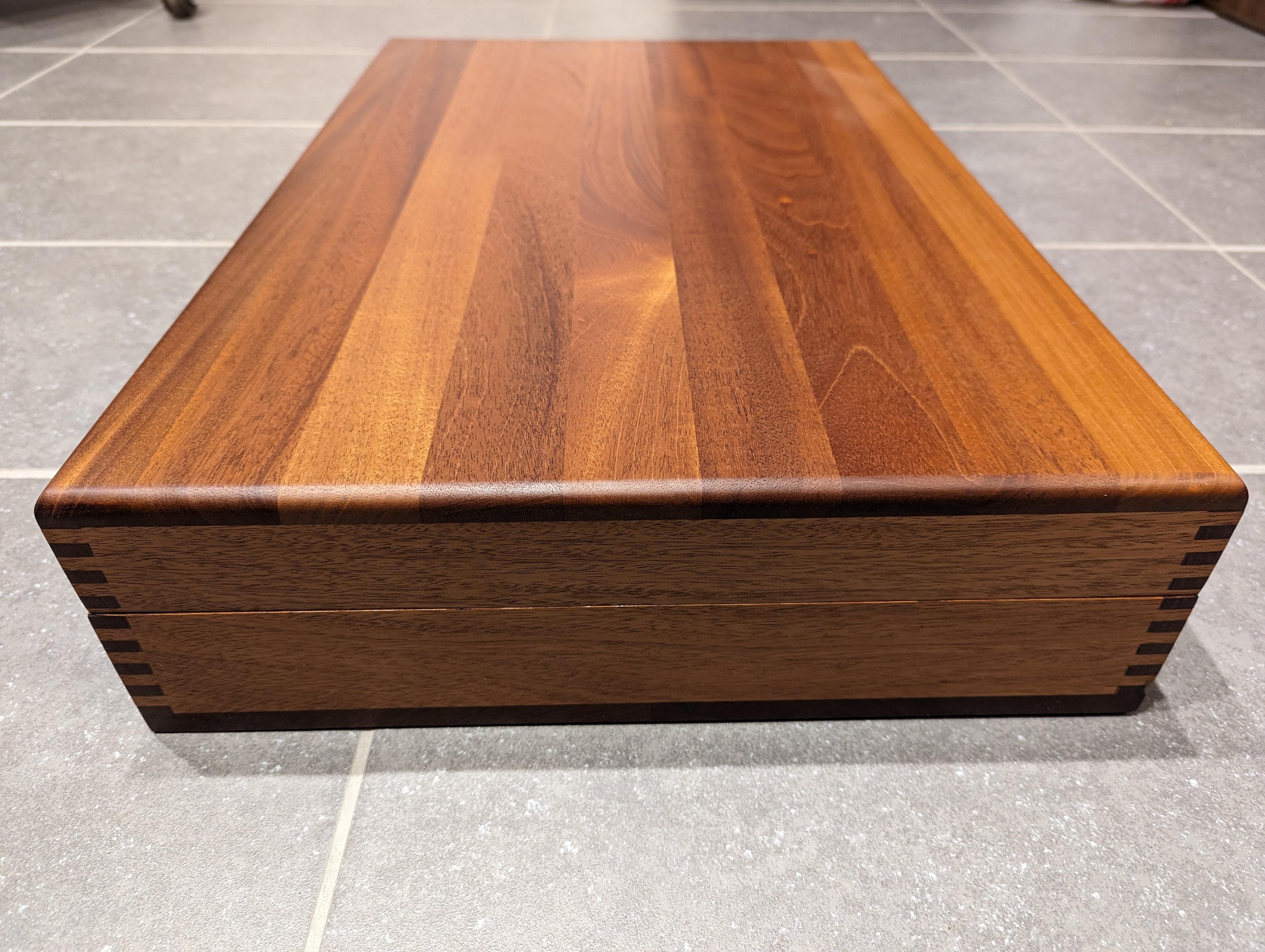Caja de herramientas de maquinista de los años 40 - caoba Estadounidense en venta