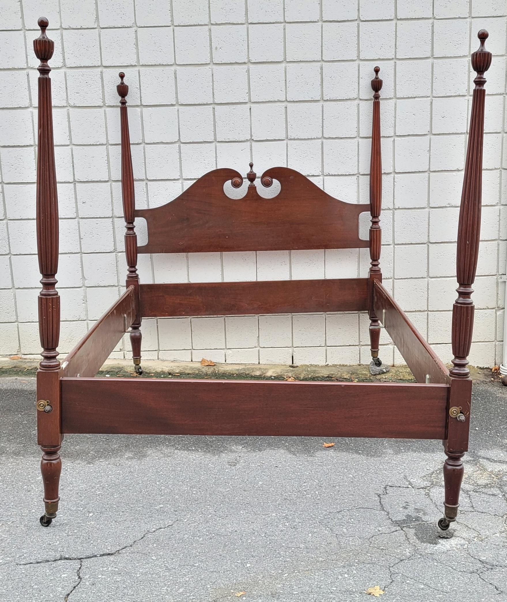 American 1940s Mahogany Full Size Poster Bed on Wheels with Urn Finials For Sale