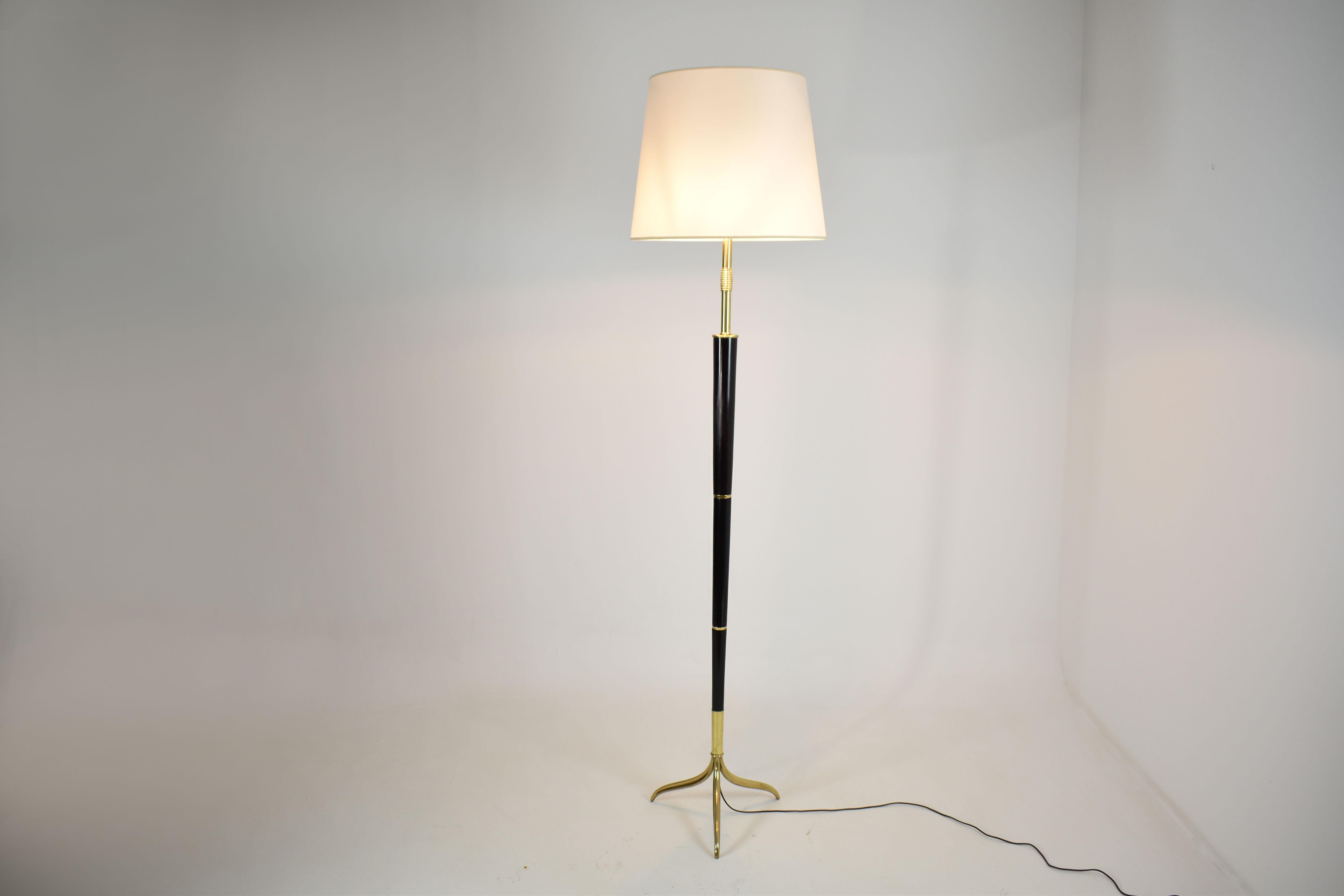 Brass 1940's Majestic Italian Floor Lamp by Giuseppe Ostuni for Oluce